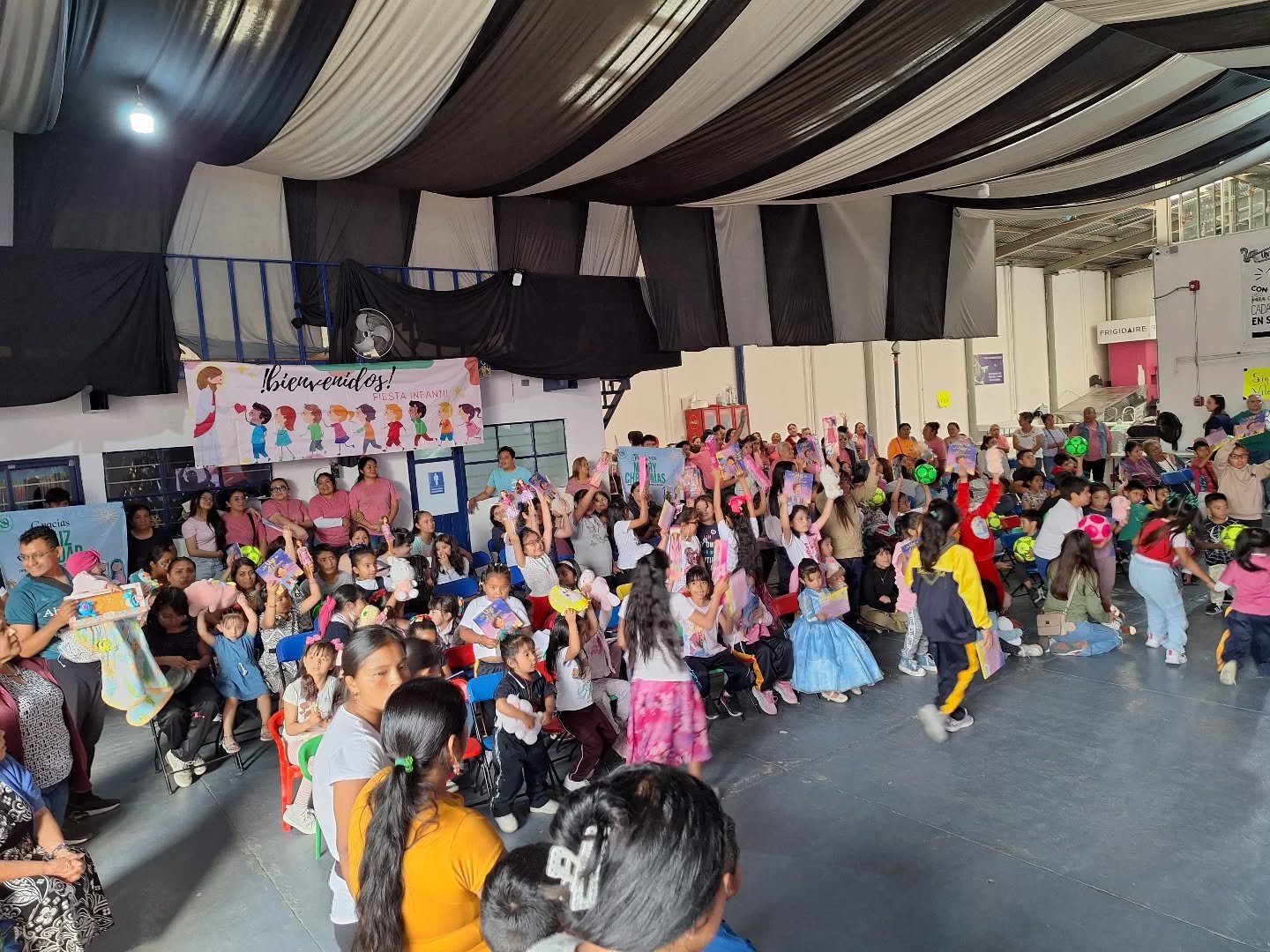 With OSI every child received the christmas gift. But the greatest gift was received by 75 adults that made a commitment to Jesus. I can only imagine how their lives will change.