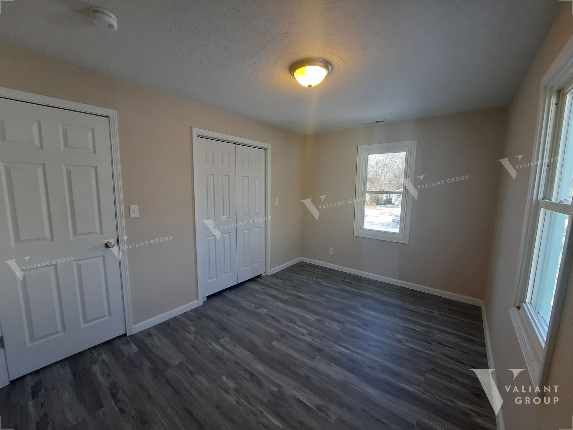 House-For-Rent-1326-N-Prospect-Ave-Springfield- MO-08-Front-Bedroom.jpg