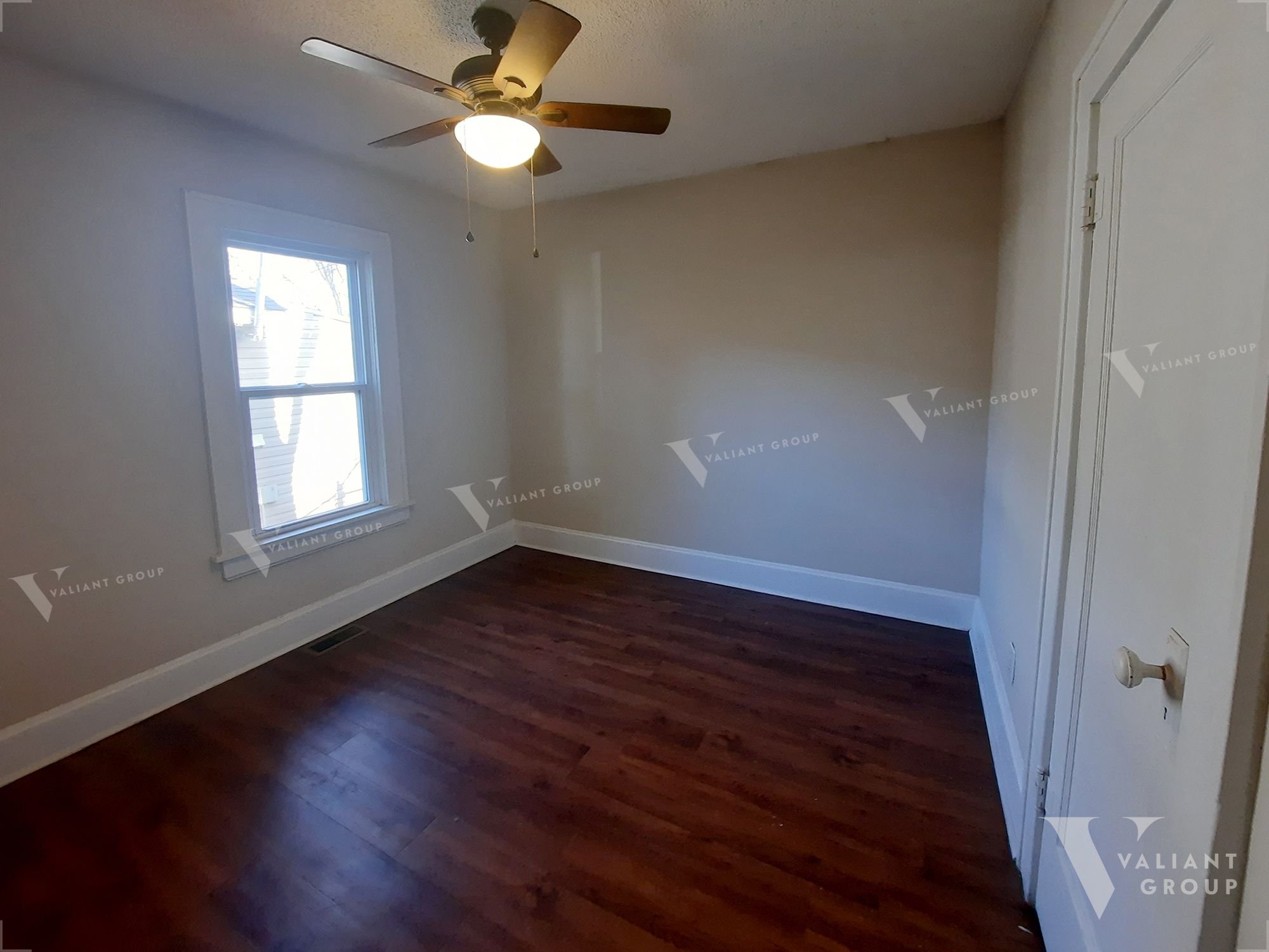 House-For-Rent-1012-S-Fort-Ave-Springfield-MO-08-Bedroom.jpg