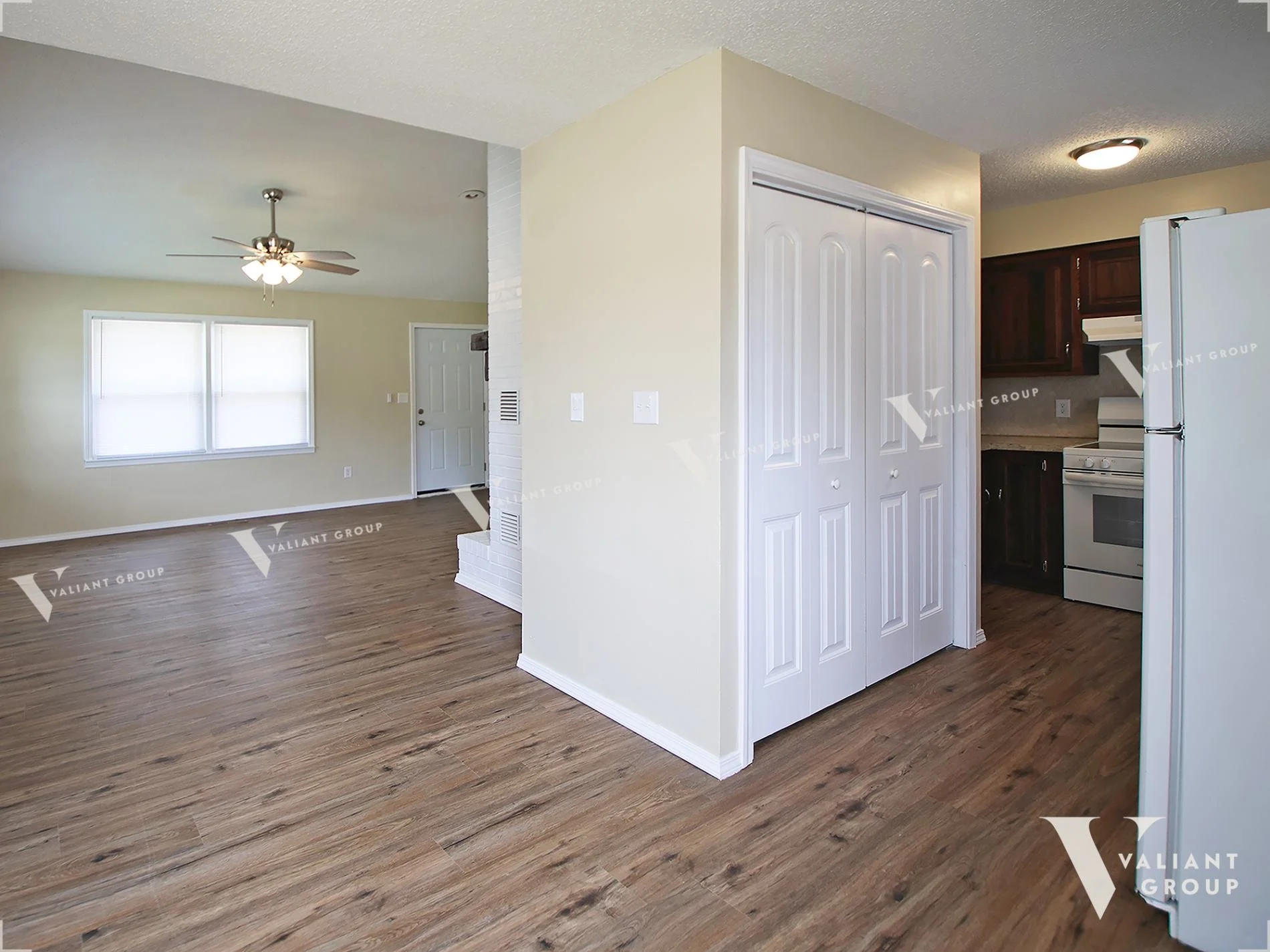 Apartment-For-Rent-500-E-Downing-St-Springfield-MO-65807-Unit-A--05-Dining-room.jpg