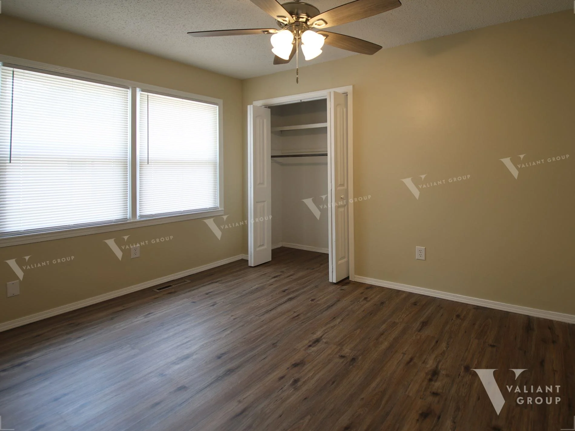 Apartment-For-Rent-500-E-Downing-St-Springfield-MO-65807-Unit-A--09-Bedroom.jpg