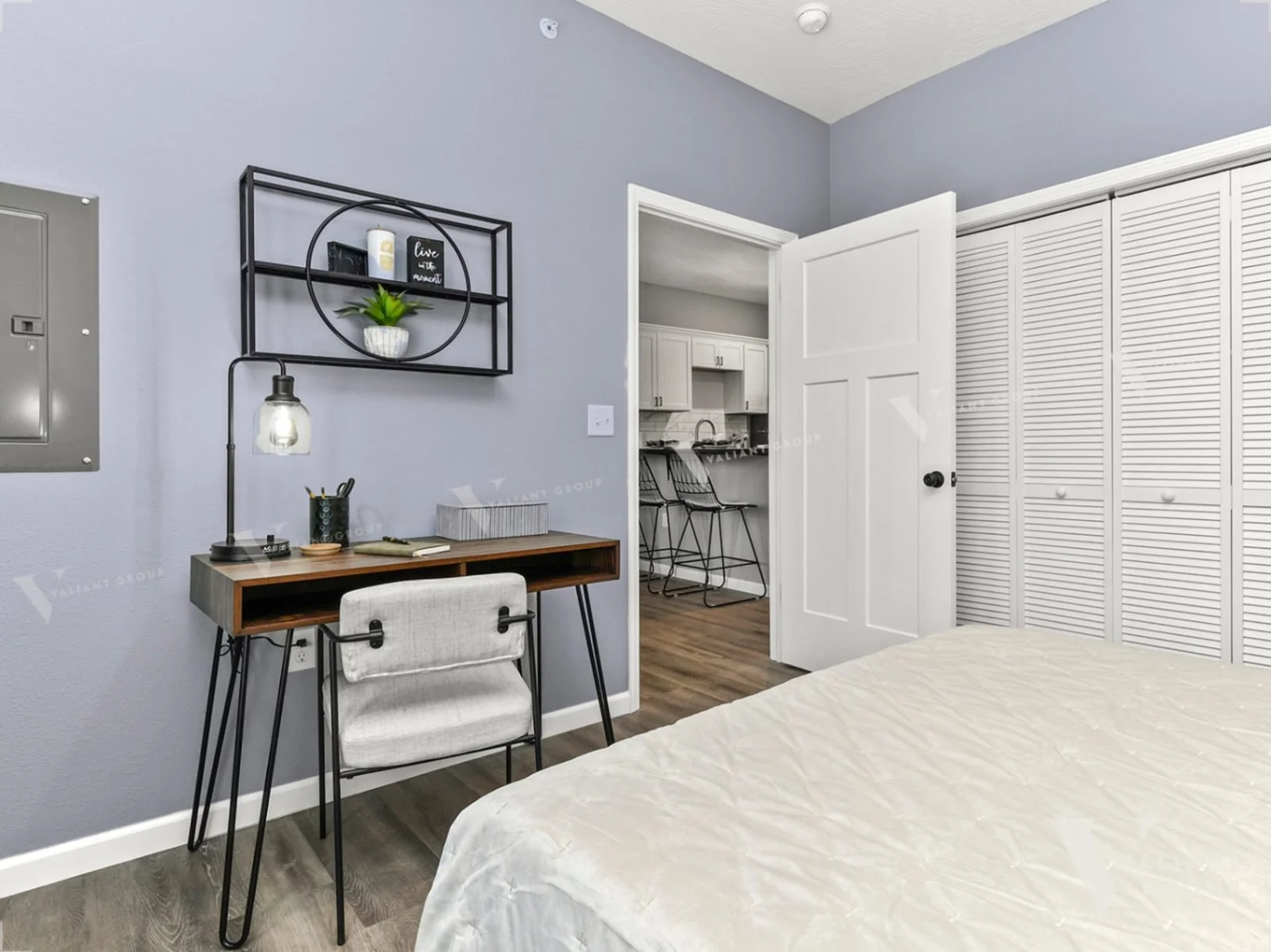 11--2143-E-Cherry-St-bedroom-office-desk.jpg