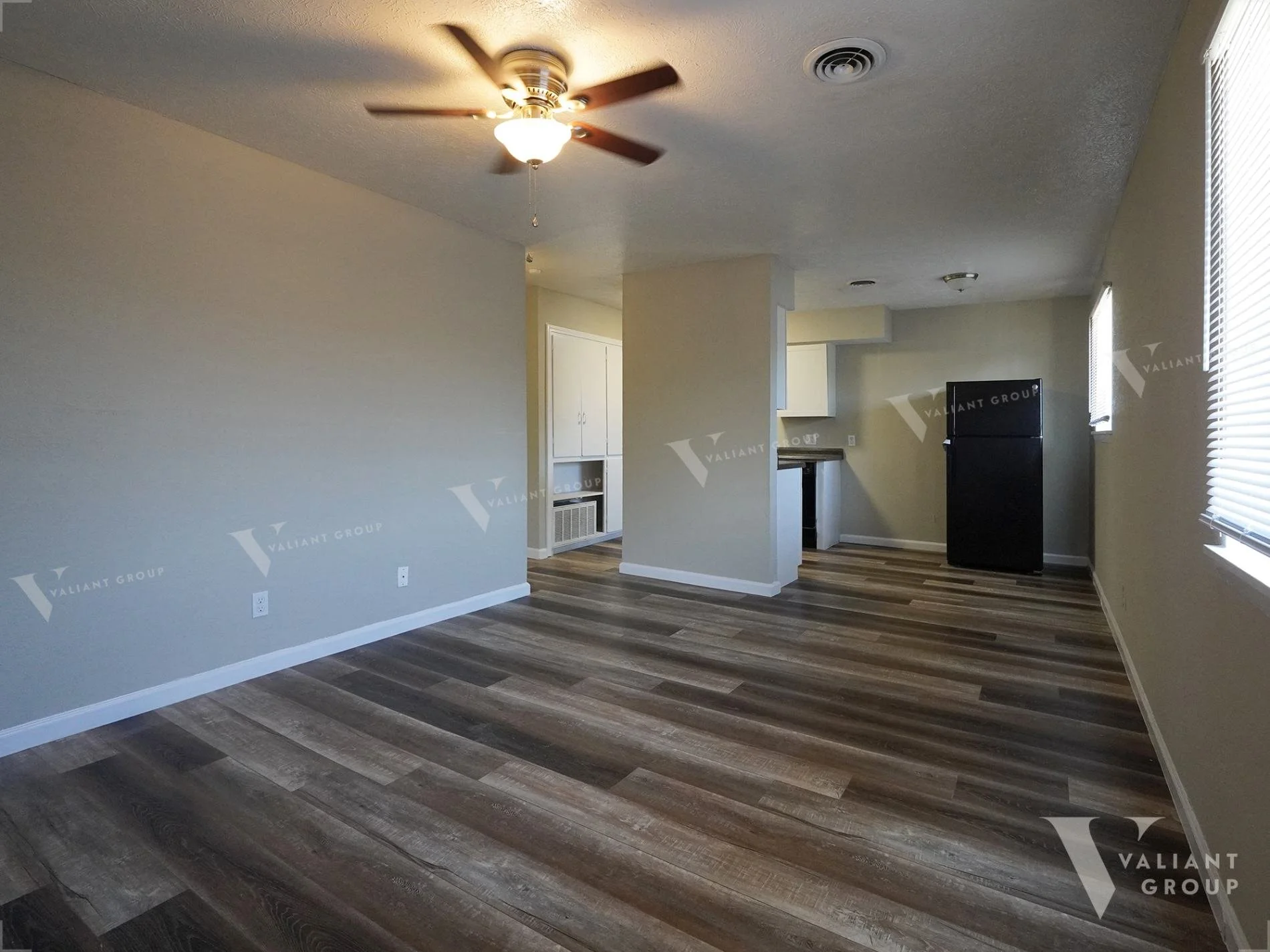 2107-E-Cherry-St-Apt-206--01-Living-Room-Dining.jpg