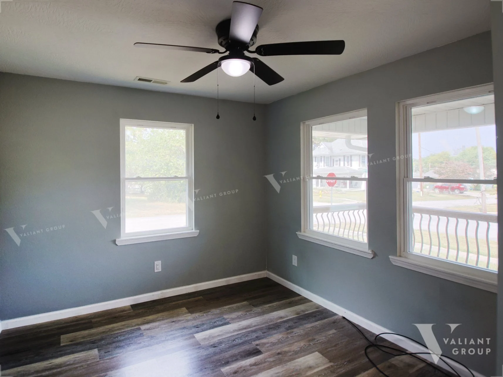 1038-W-Thoman-St-65803--12-Guestroom.jpg
