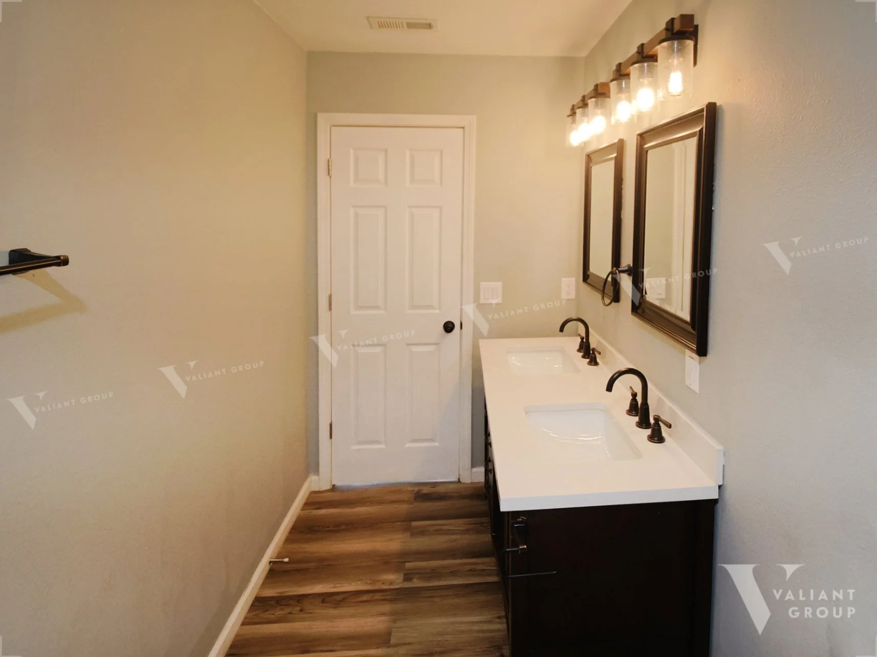 1038-W-Thoman-St-65803--16-Guest-Bathroom.jpg