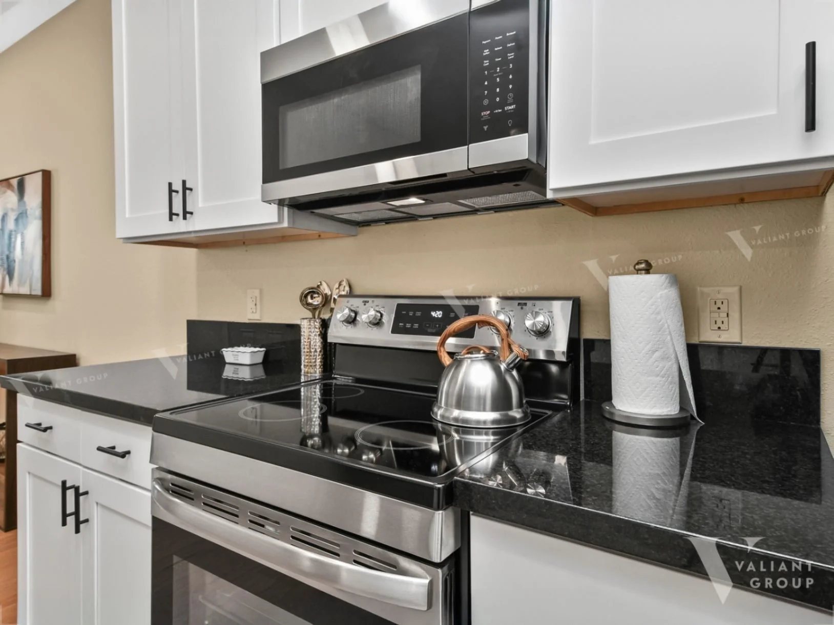 08-Pacific-Station-1220-E-Pacific-kitchen-stainless-stove-oven.jpg