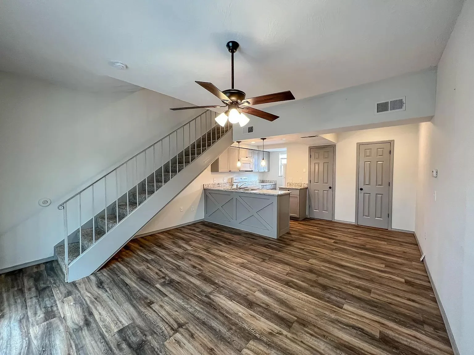 2323 E Cherry Street - Living Room 01.jpg