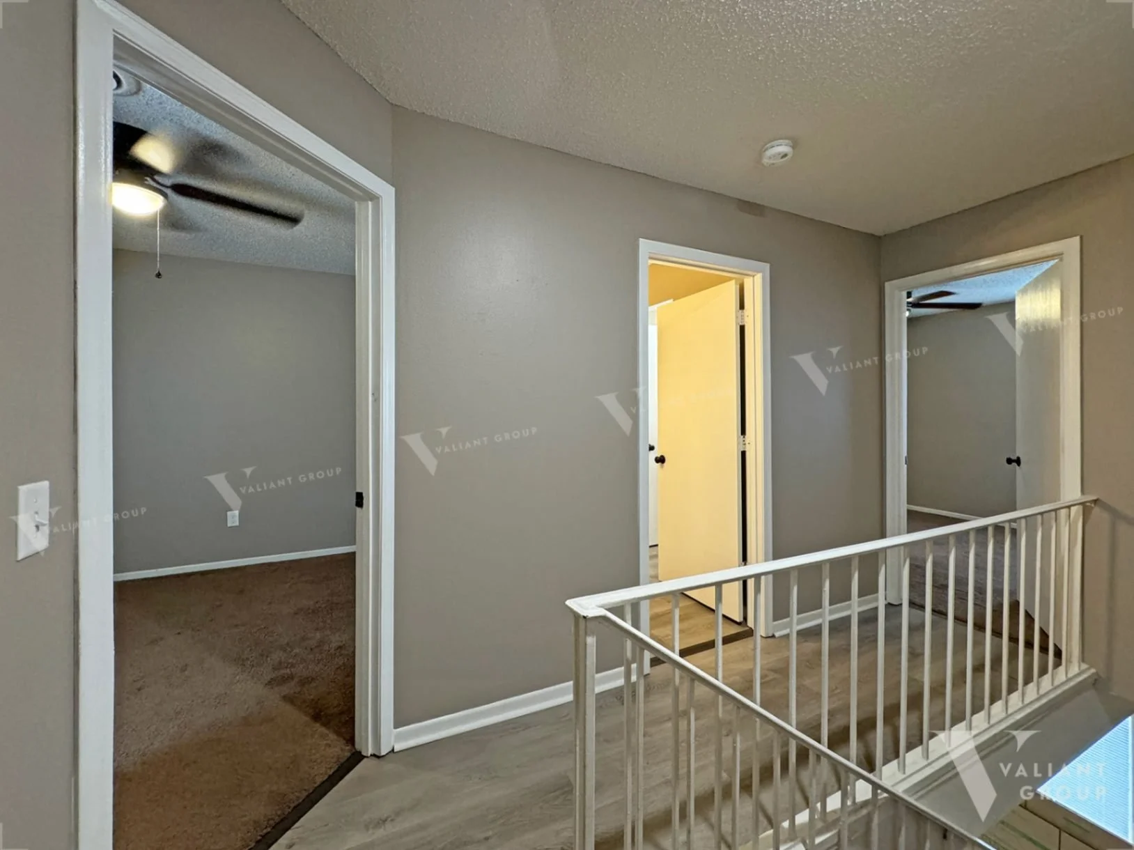 Sweetbriar-Townhome-Apartments-2323-E-Cherry-St-Springfield-MO-Unit-H-07-Upstairs.jpg