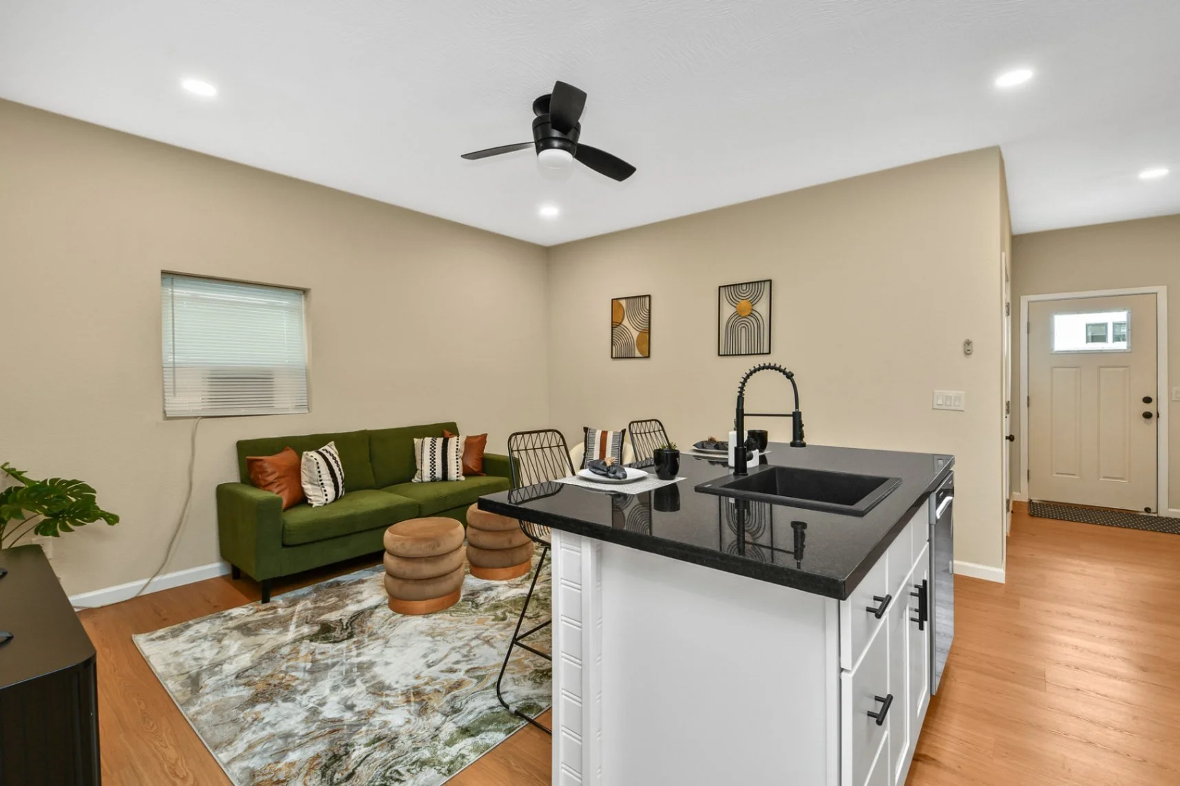 Front Door Entrance To Kitchen Breakfast Bar