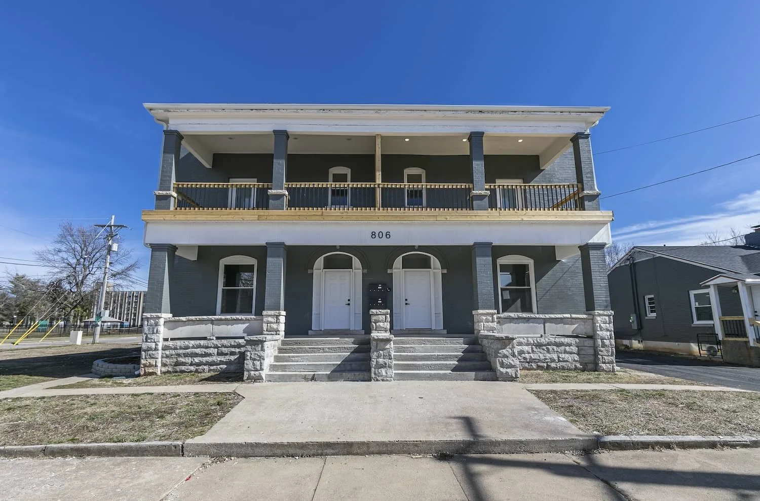Downtown Loft Apartments in Springfield, MO Student Housing for rent MSU campus