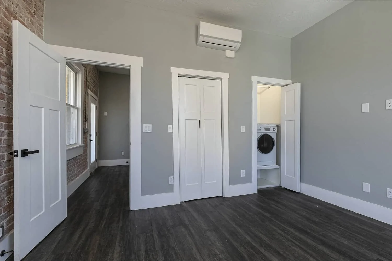 newly remodeled apartments for rent and lease in springfield mo MSU Student Housing 8.jpg