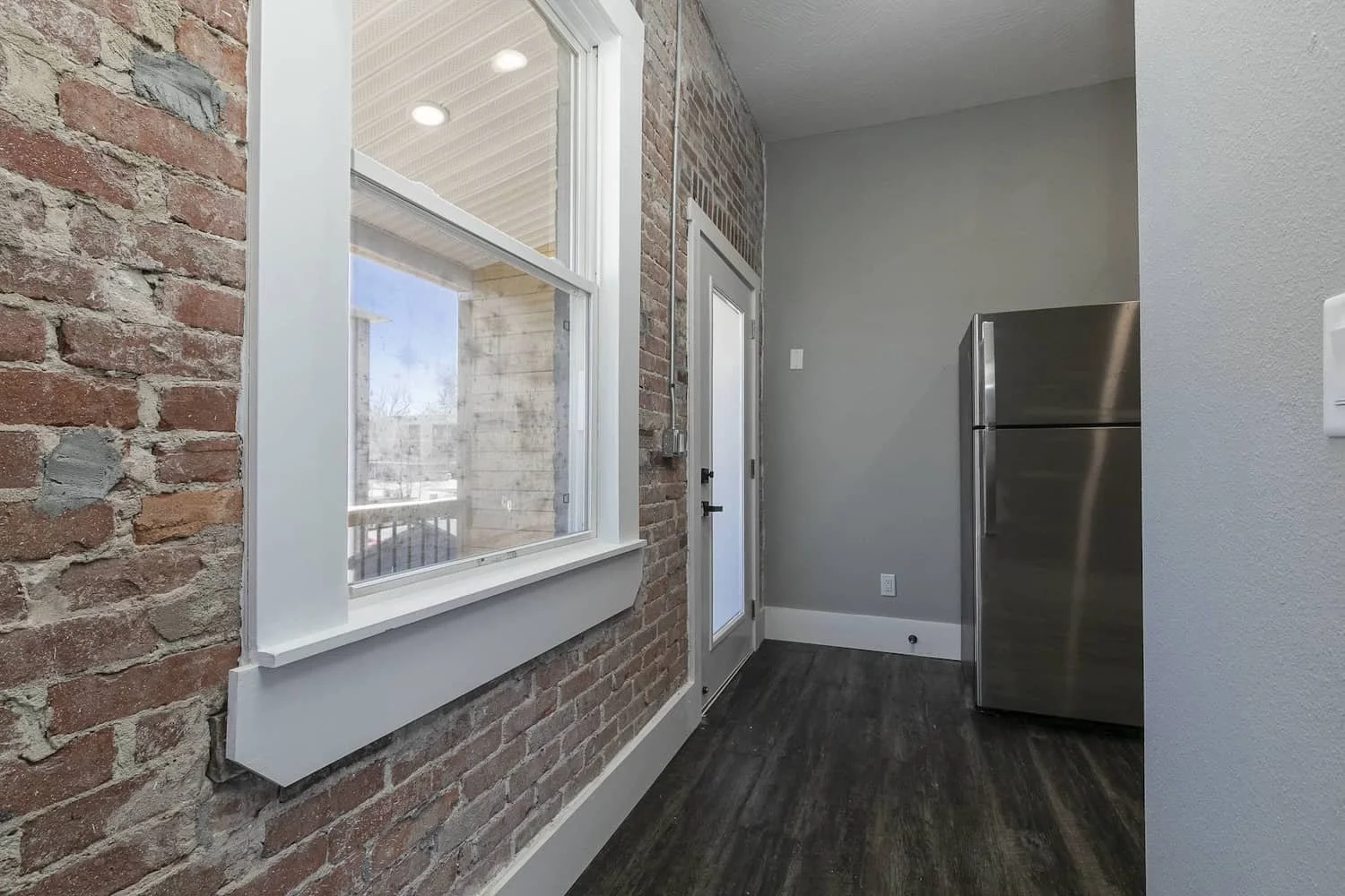 newly remodeled apartments for rent and lease in springfield mo MSU Student Housing 9.jpg