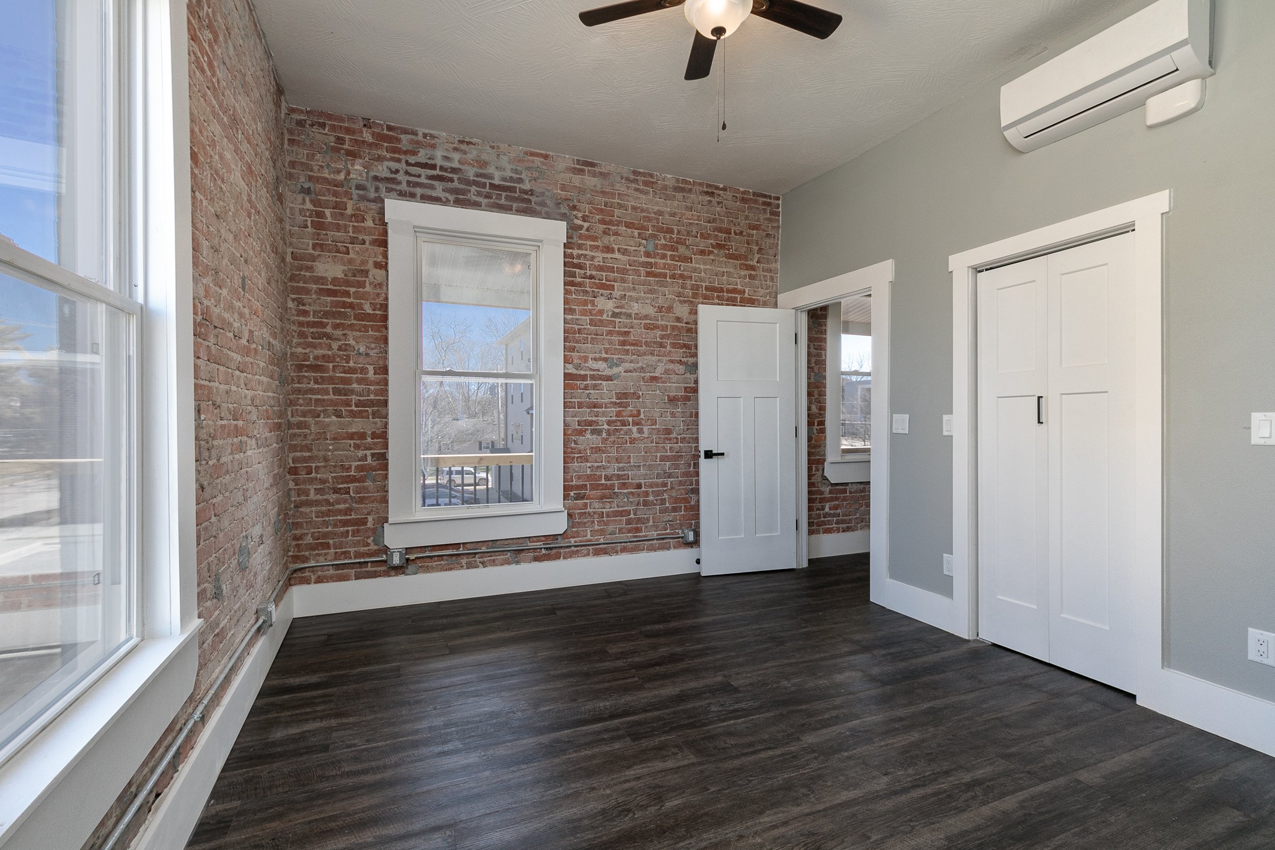 Apt 6 - 7M4A8766-Edit.jpg