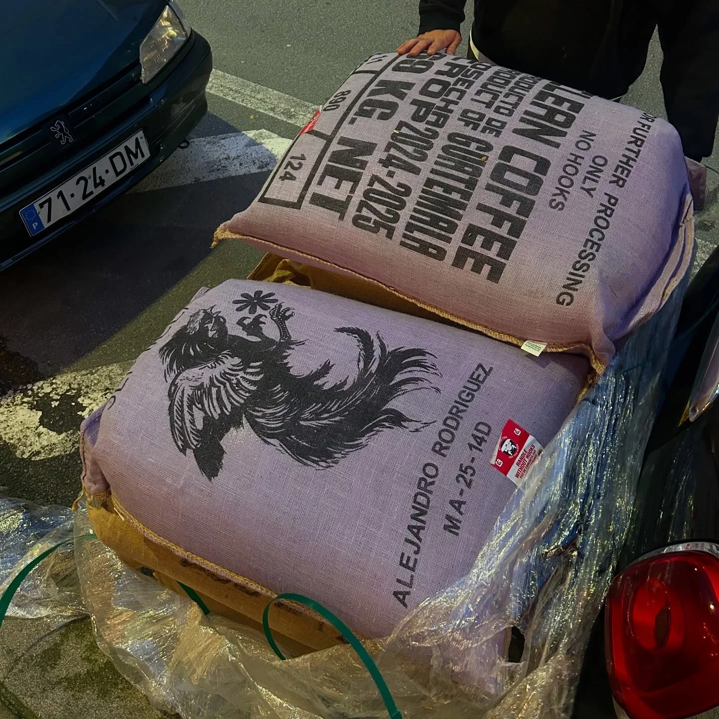 New landings 🛩️ Alejandro Rodriguez and Danilo Sanchez will be available from January onwards &ndash; one berry juicebomb and one incredibly bright, clean cup. Thank you @semillacoffee for these amazing finds, stunning bags, and great work as always