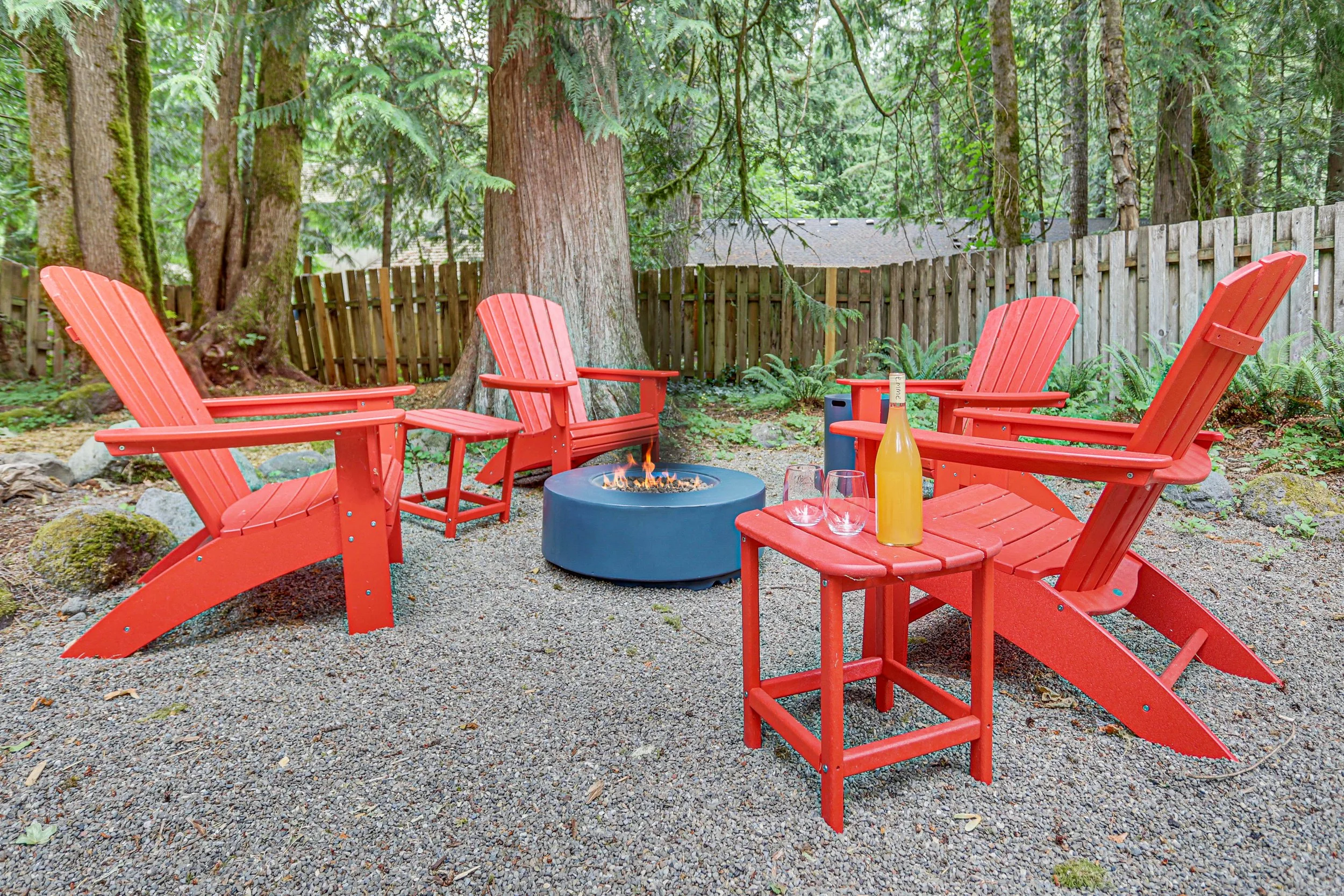 Whether its a little apres or some campfire stories with the kiddos, you'll find this gas fire ring inviting for all types of reverie. 