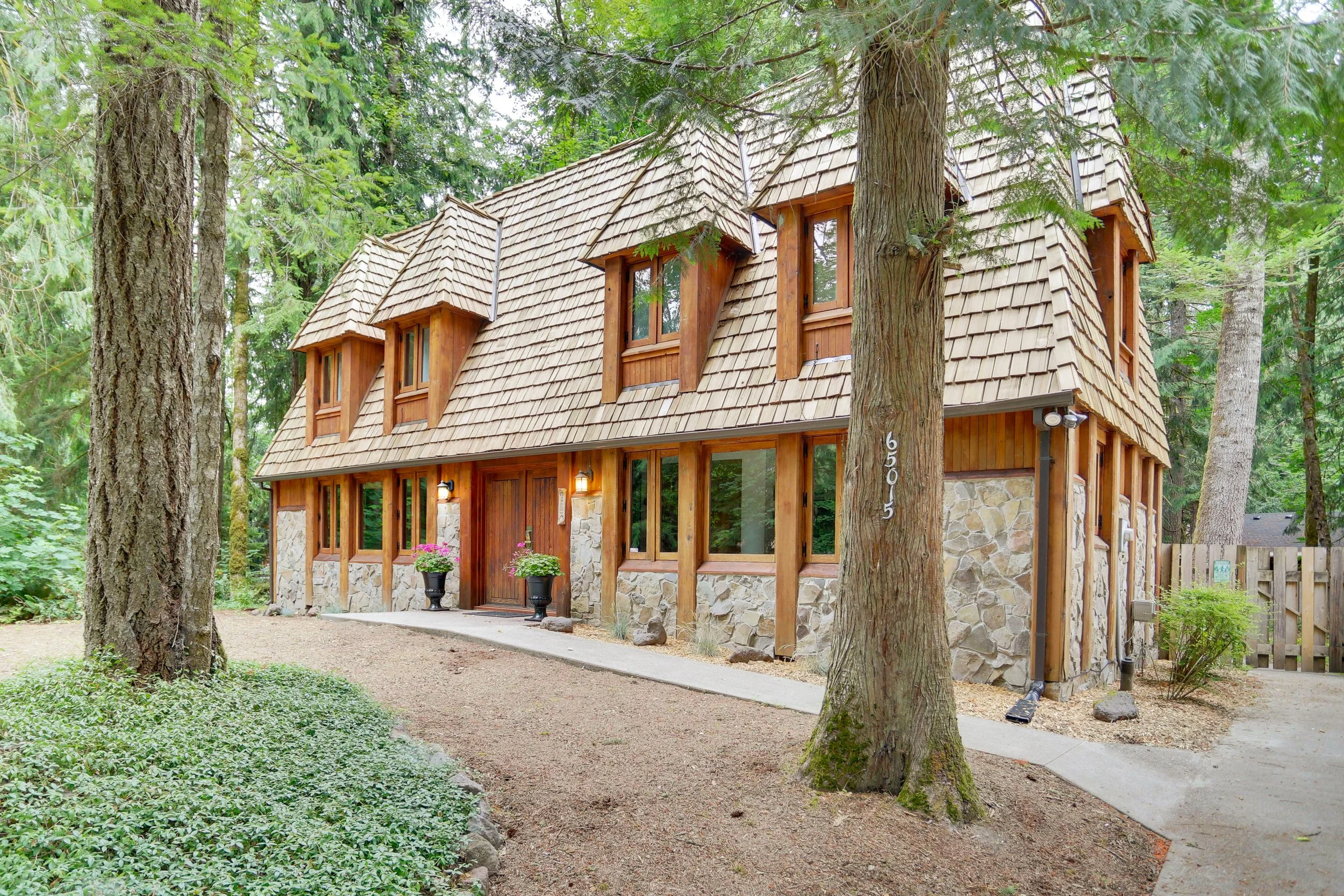 A family- and pet-friendly European chalet available for rent during your next vacation to Mount Hood.
