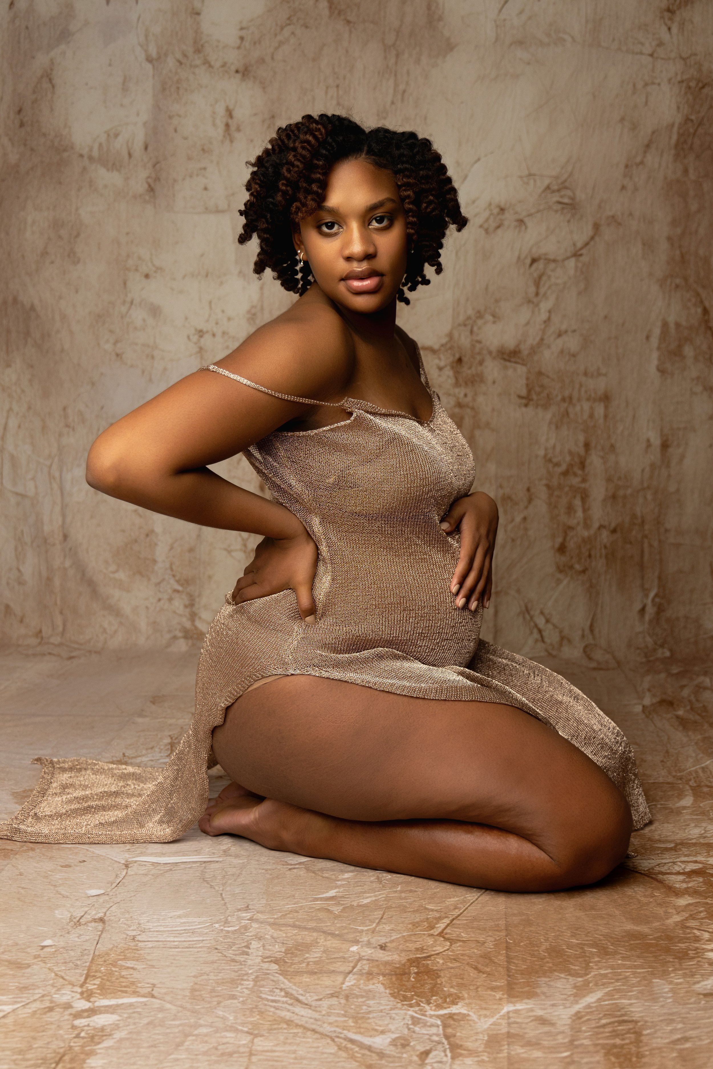 Savannah studio maternity photographer