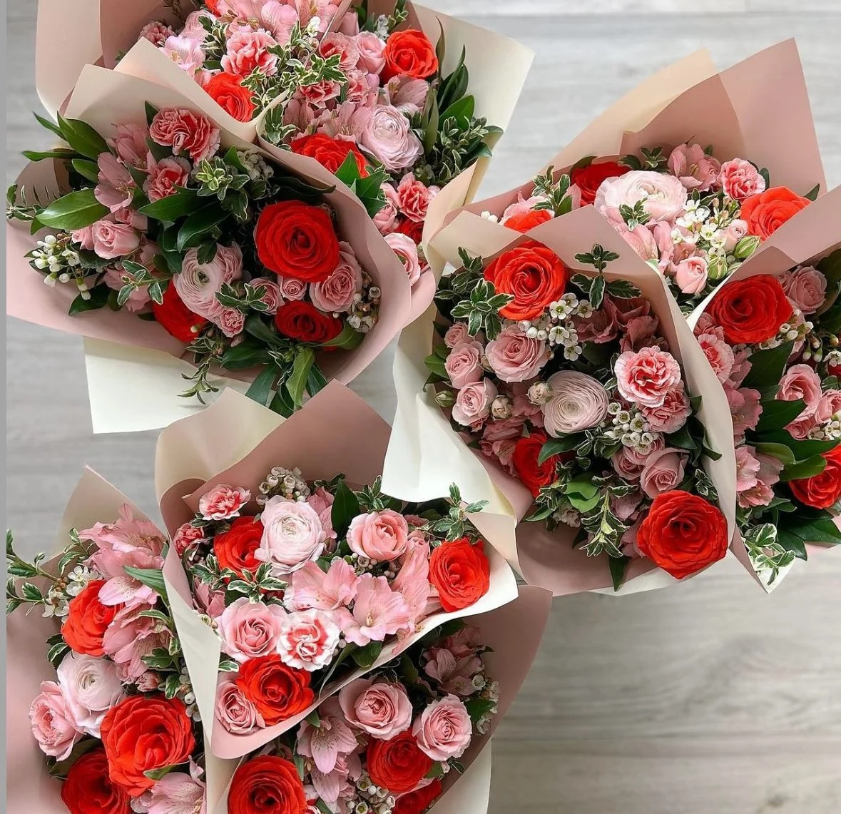 Mixed flower BOUQUETS