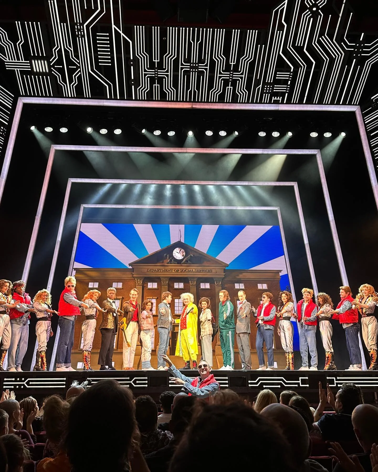 Recently went and saw @bttfmusical at the Adelphi Theatre and it was a great break from the normal world for a bit. 

It was fun to watch how they turned the first movie into the show, as well as how they did the special effects for the DeLorean (inc