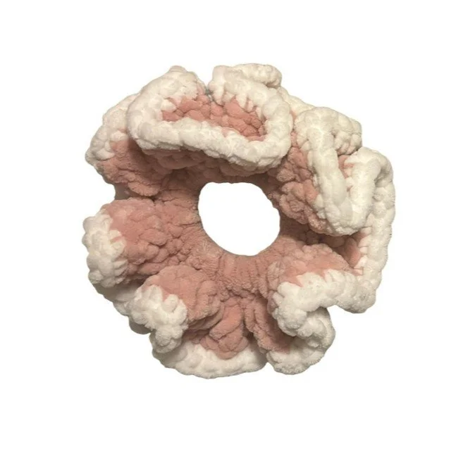 velvet scrunchie .jpg