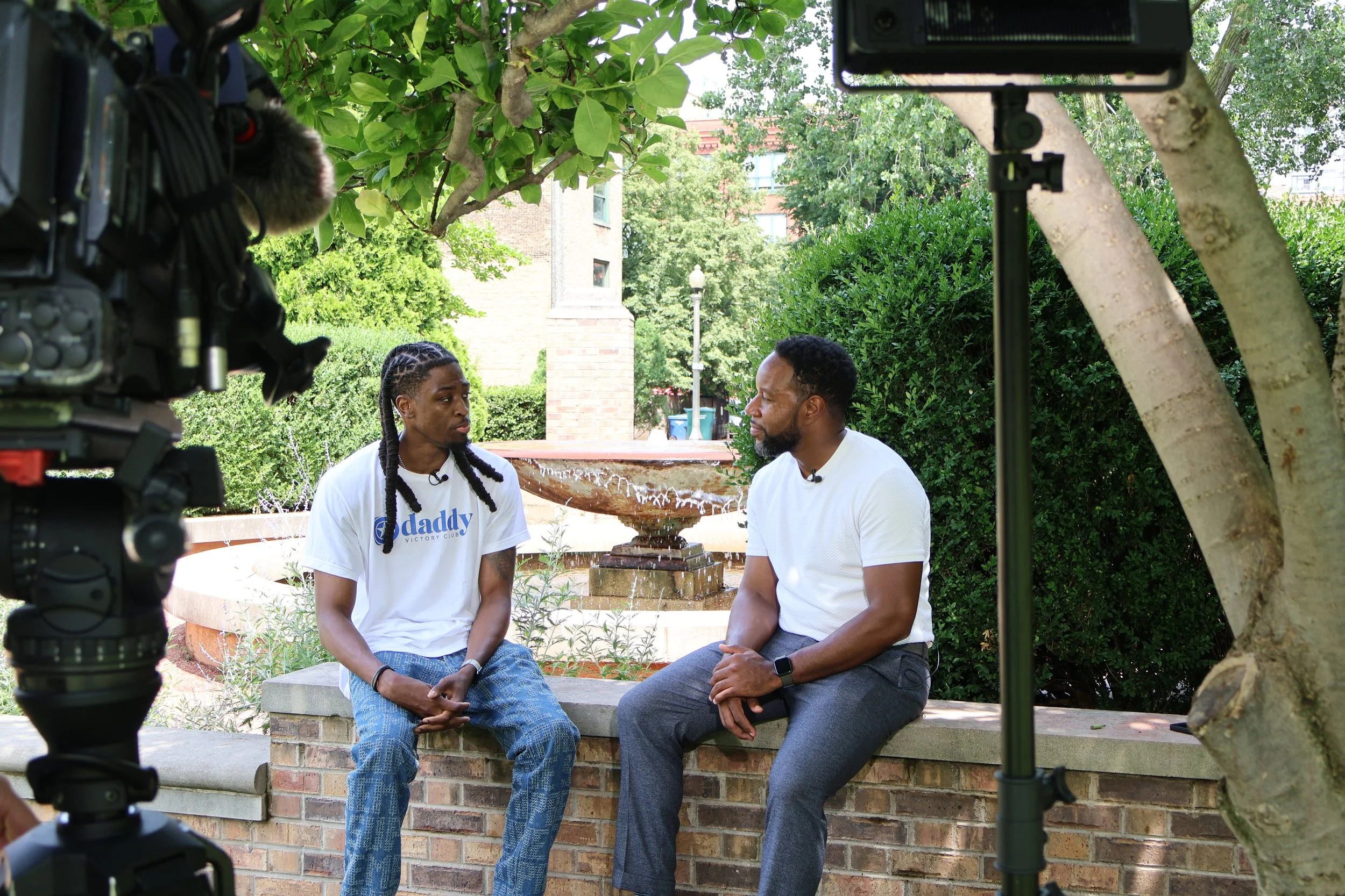 FOX 32 Chicago: Viral Daddy Strolls Give Chicago Fathers Space to Share Wins and Struggles