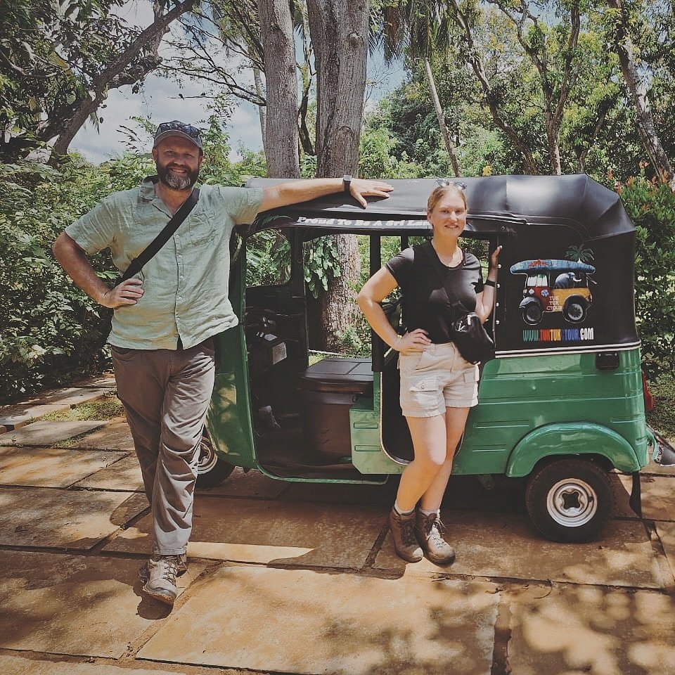 Colombo 🛺 &mdash;&mdash;&gt; Kandy 🛑 #tuktuksrilanka #rentatuktuk #srilanka🇱🇰 #adventure #island
