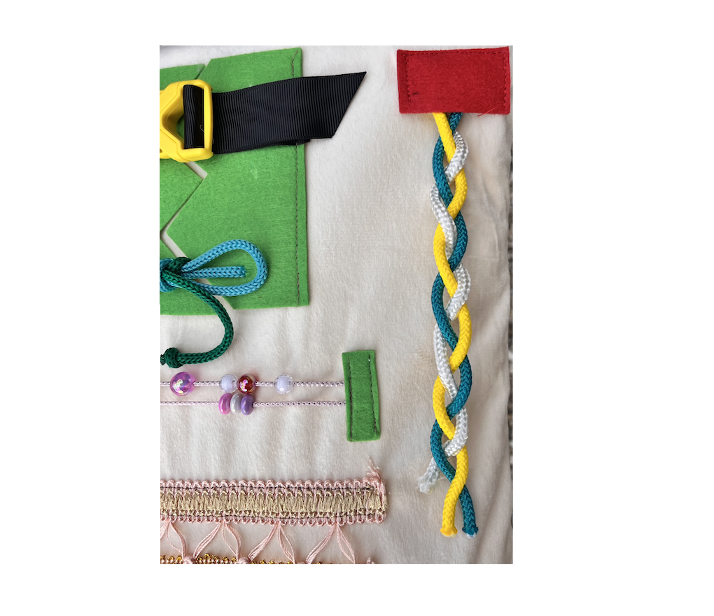 Coussin sensoriel démence – apaisant, éléments tactiles8.png