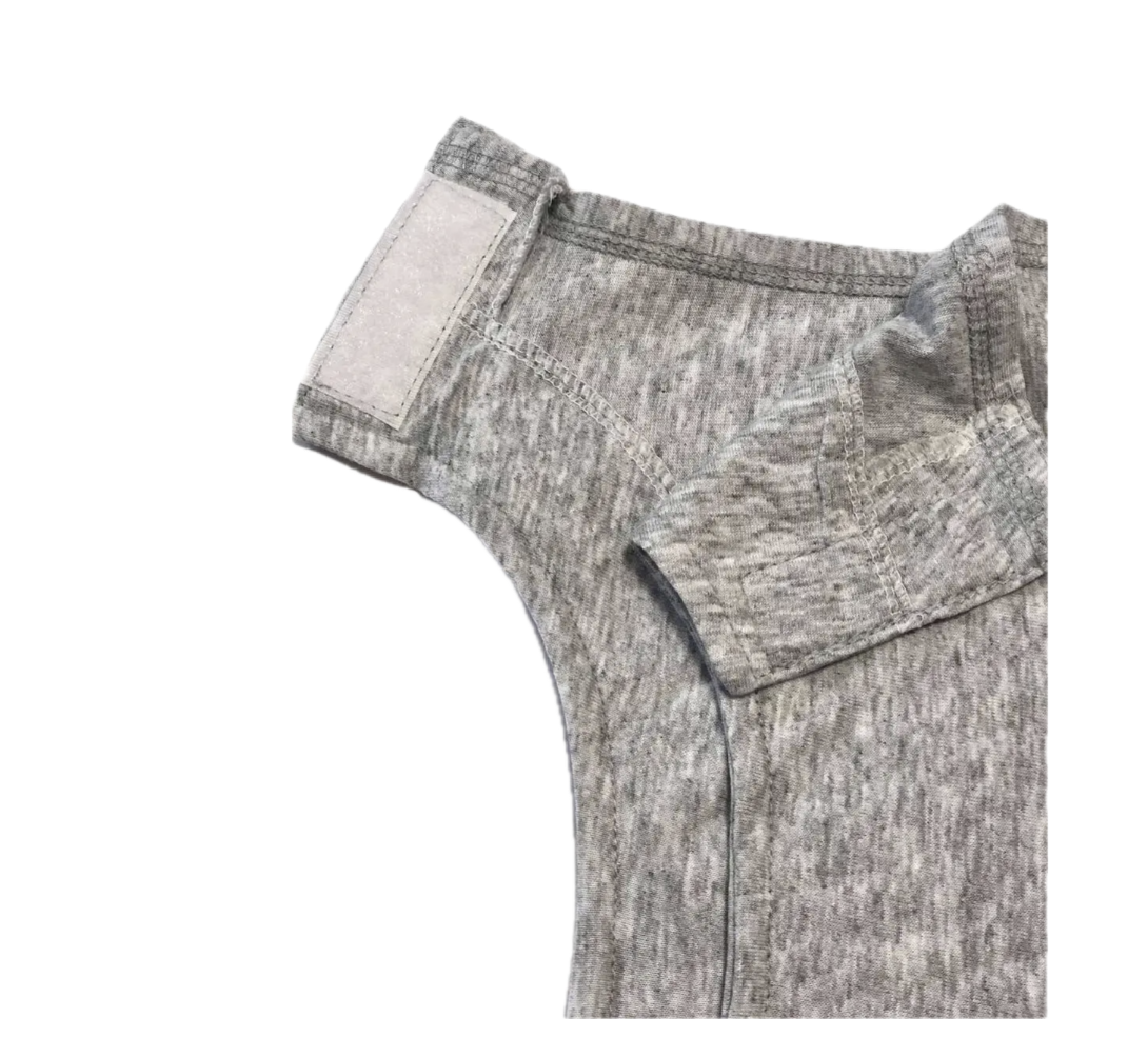 Grenouillère adulte sans manches – velcro épaules, alité3.png