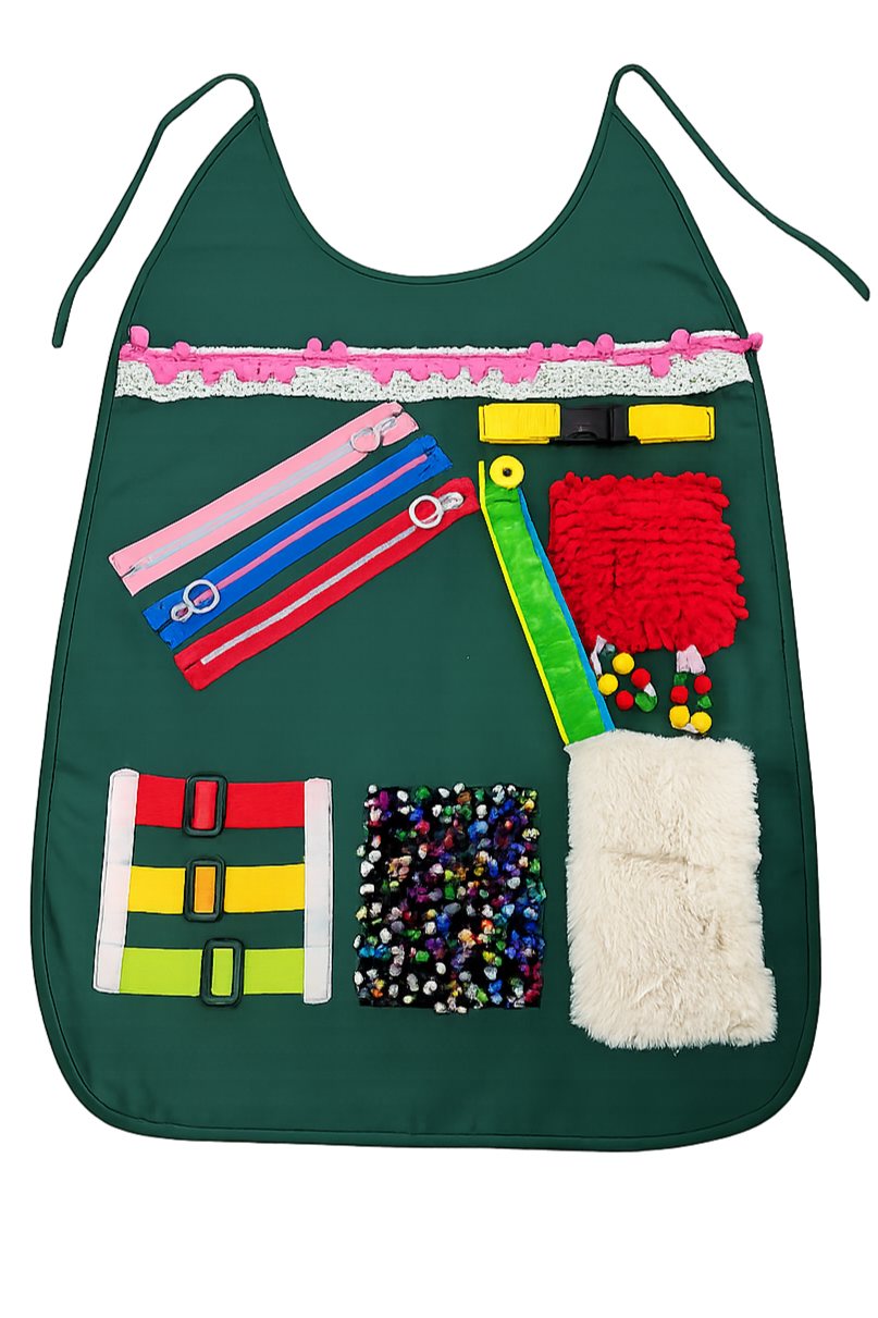 Tablier sensoriel d’activité pour démence avec éléments tactiles et motricité fine