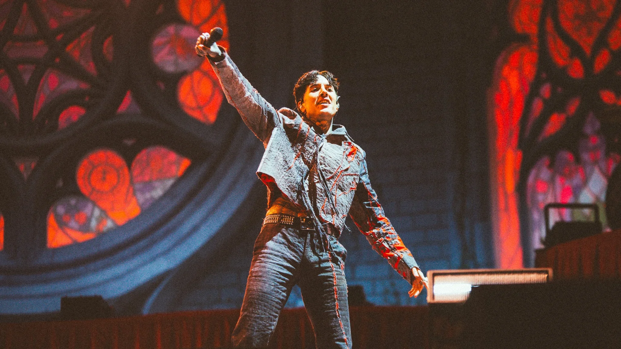 ASCENSION TOUR: BRING ME THE HORIZON’S BIGGEST SPECTACLE
