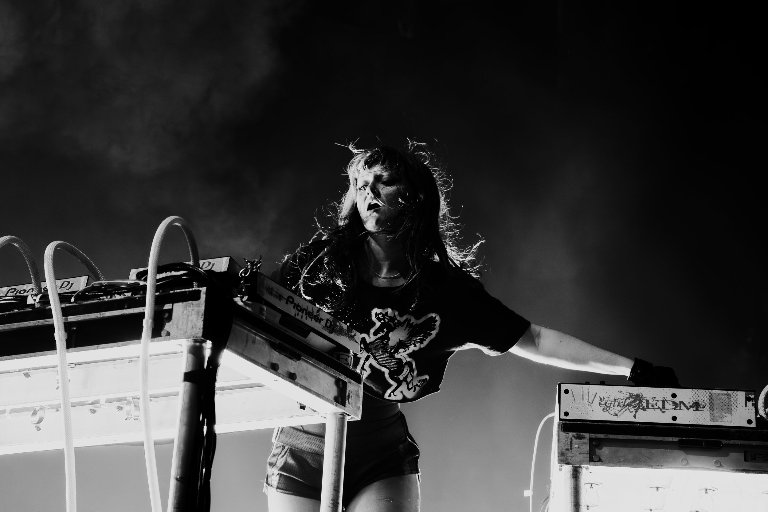 20261002_Ninajirachi-24.jpg