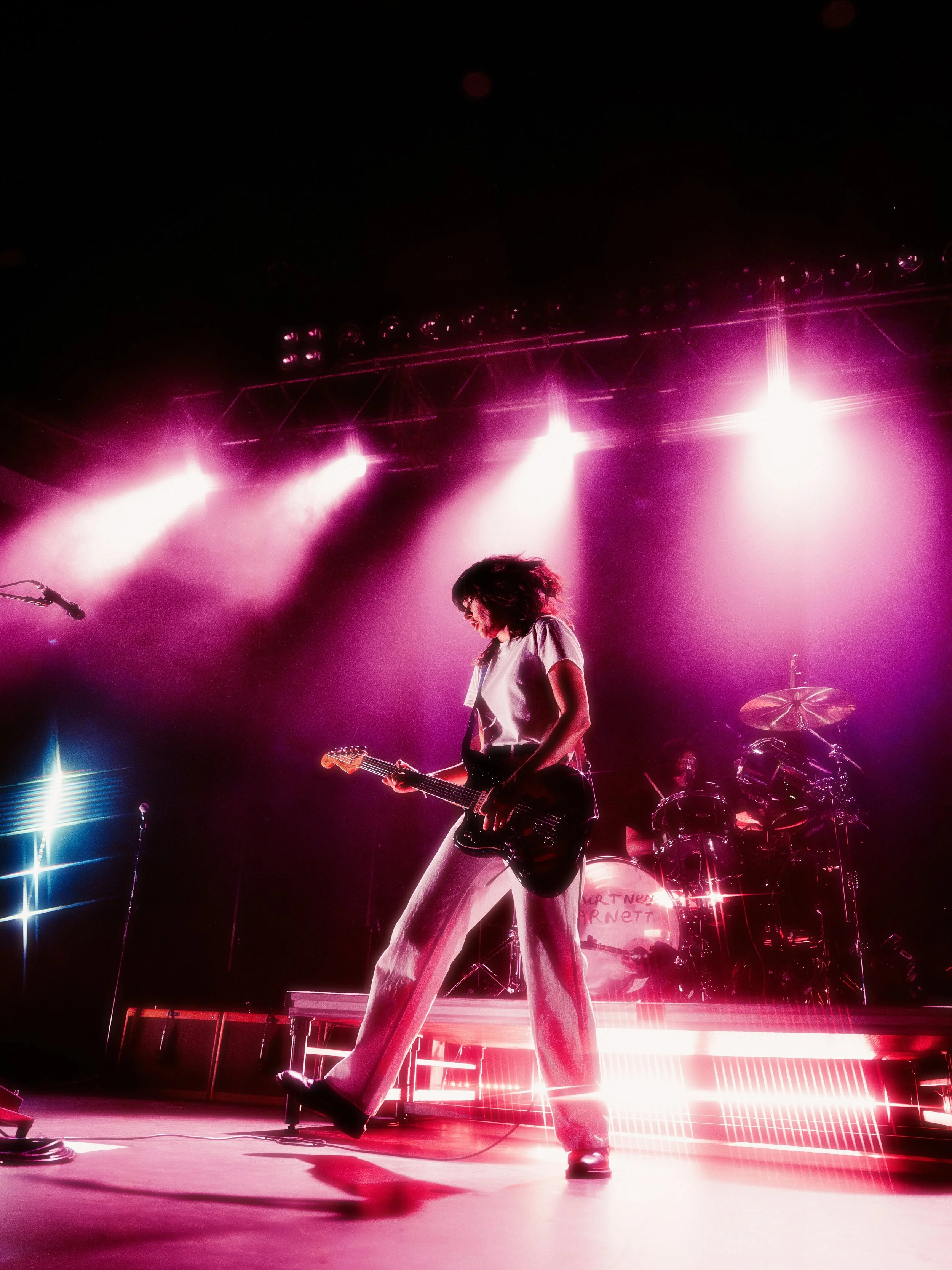 CourtneyBarnett_5-20-26_NewportMusicHall_@Mauricio_domingo-3.jpg
