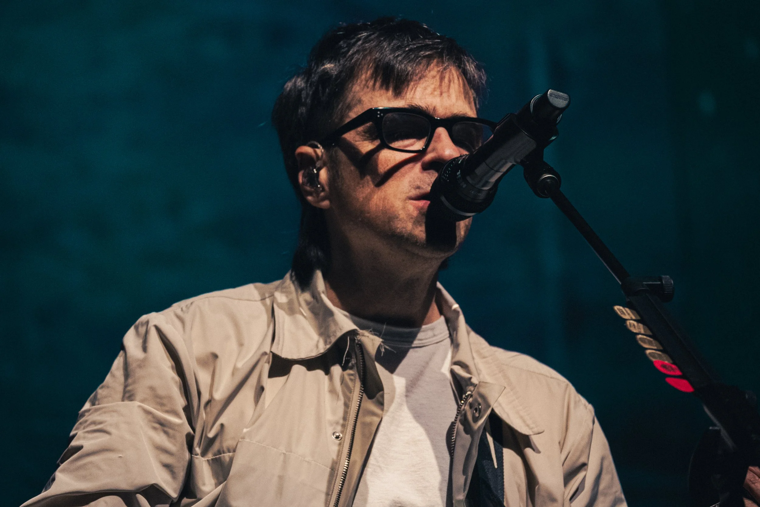 18Weezer.jpg