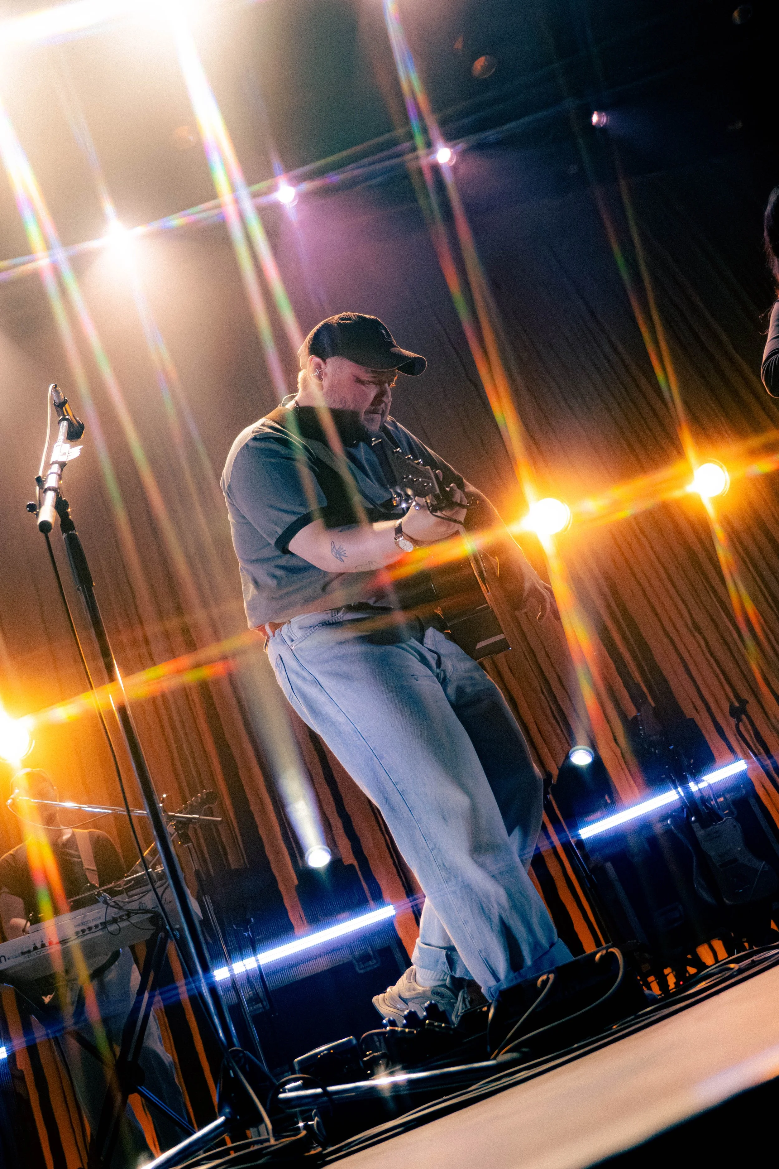OfMonstersAndMen_5-26-26-5.jpg