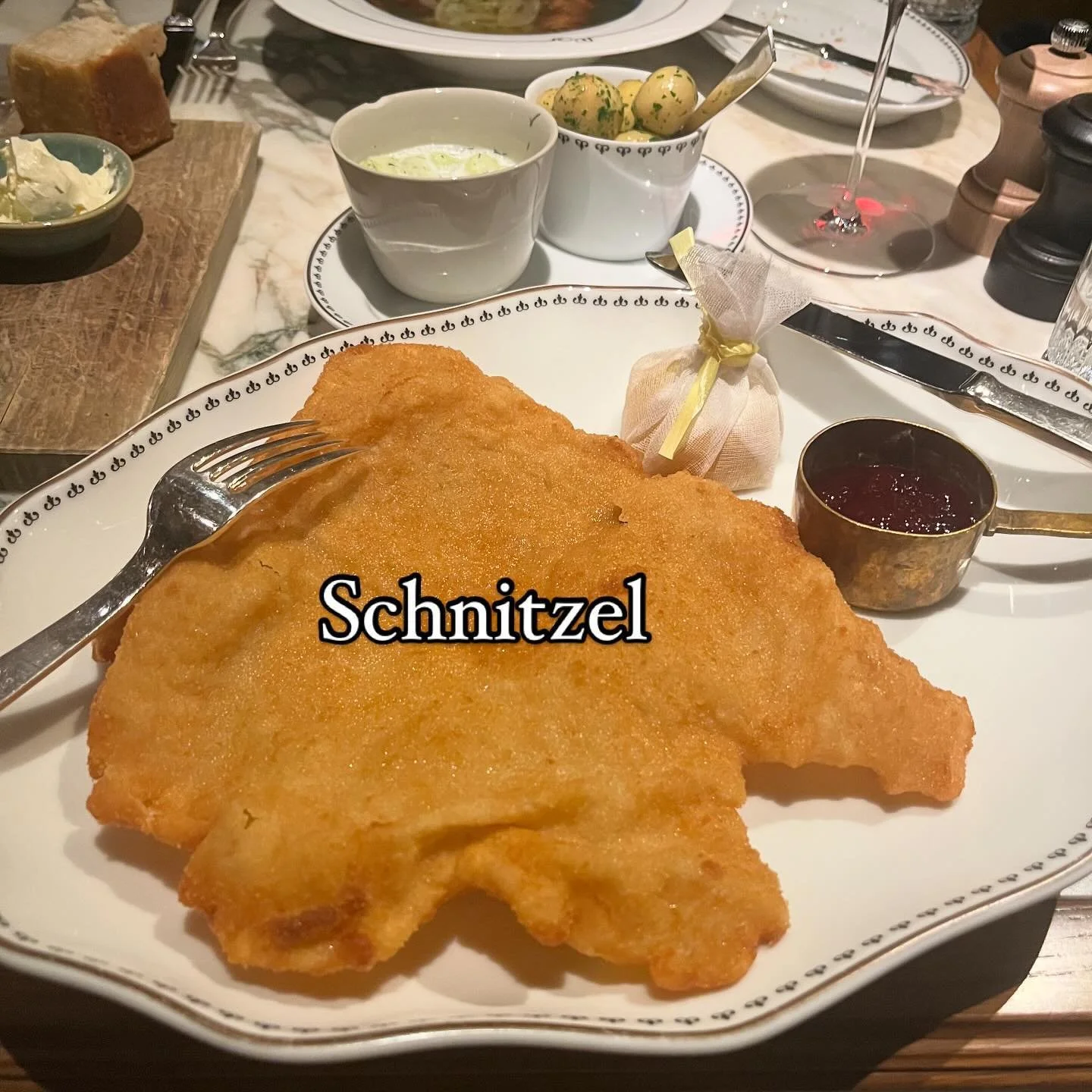 The Schnitzel that beats all other Schnitzels!!