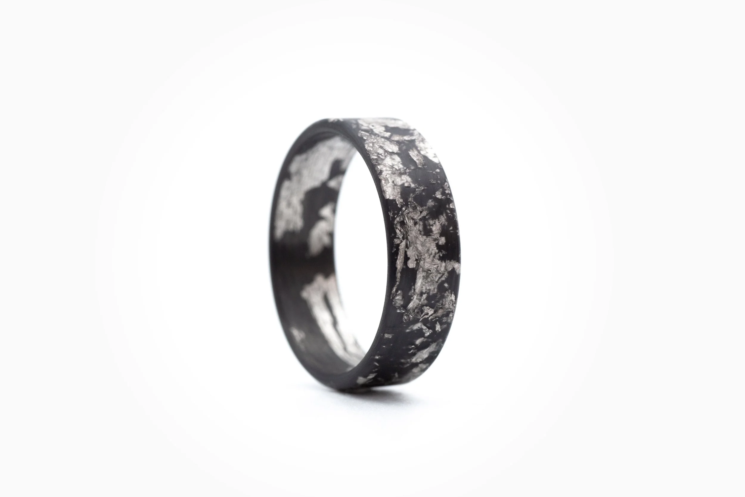 Singularity_carbon platinum ring-6-1.jpg