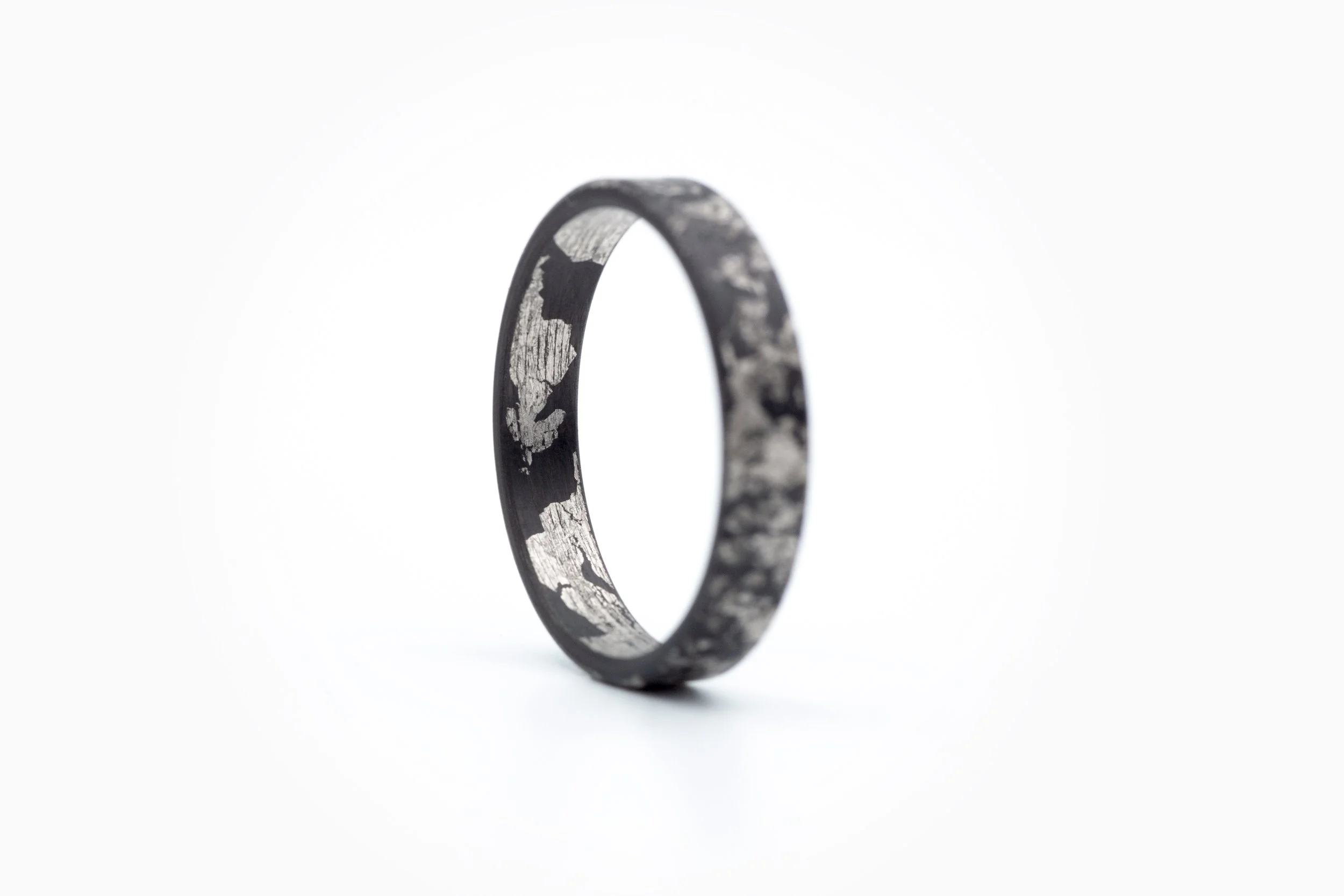 Singularity_carbon platinum ring-4-2.jpg