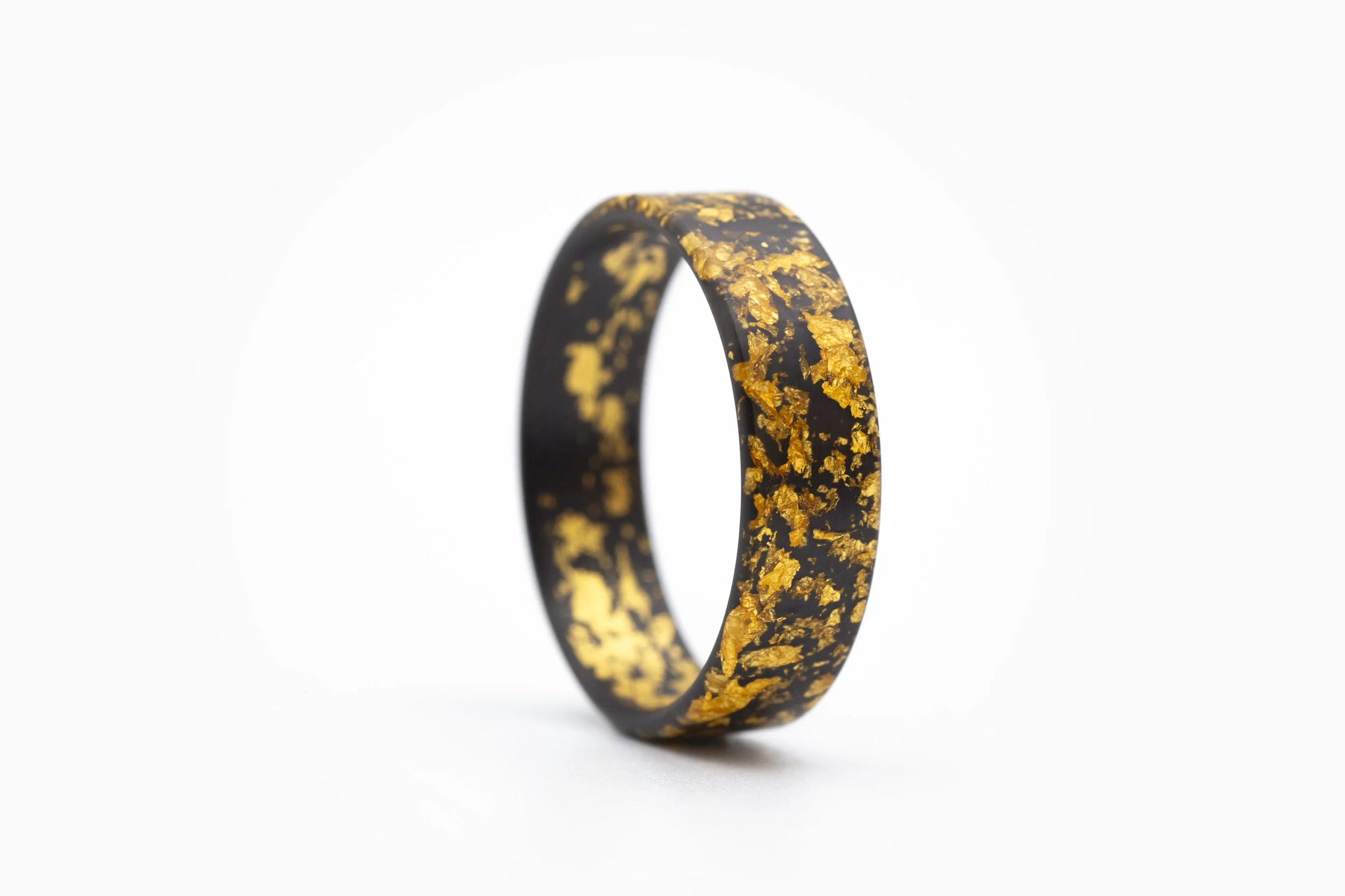 Singularity_carbon gold ring-6-1.jpg