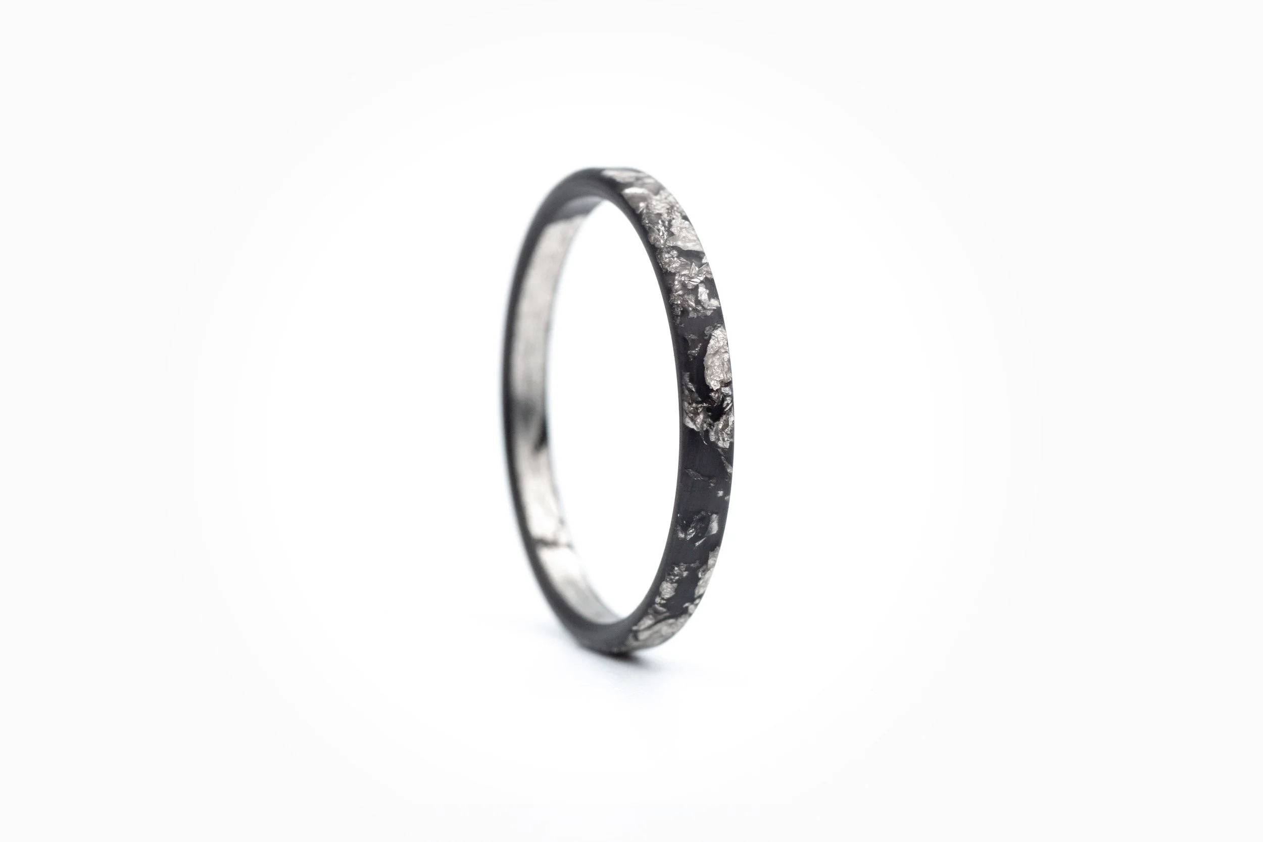 Singularity_carbon platinum ring-2-1.jpg