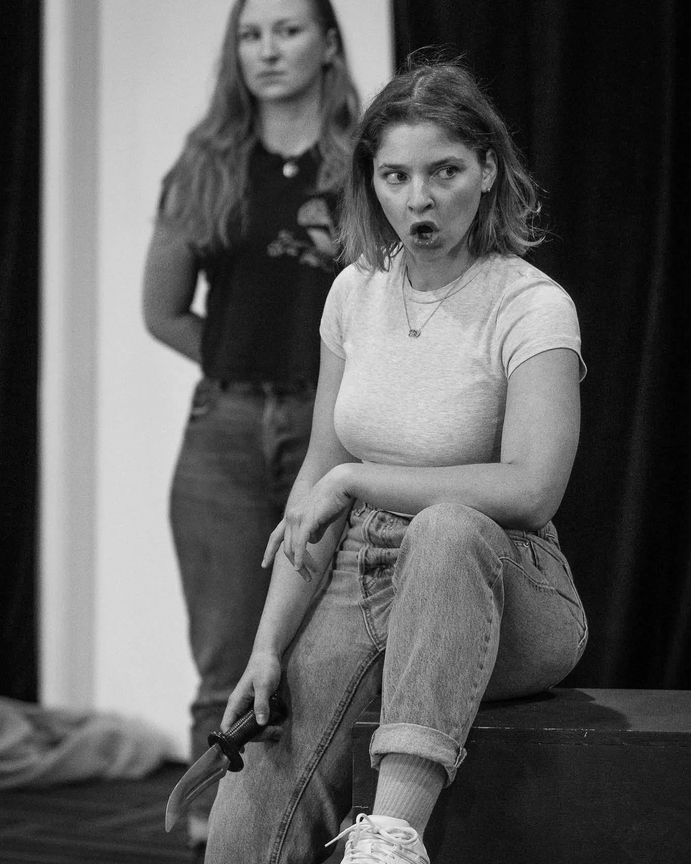 Motezuma rehearsal pics at @opera.neo by the amazing @garypaynephotography 📸
having so much fun bringing this opera to life with such an incredible cast and team! 
cannot believe we open Friday!! 🎶🤺

#Motezuma #Vivaldi #Baroque #baroqueopera #clas
