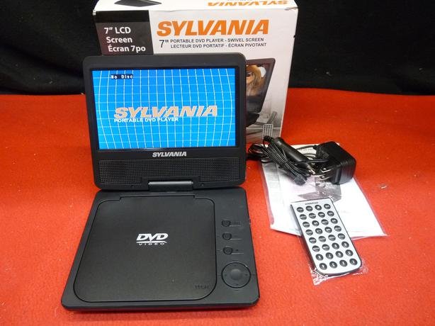 Sylvania Portable DVD player 7" LCD W/ Remote Swivel Screen SDVD7040B In Box
