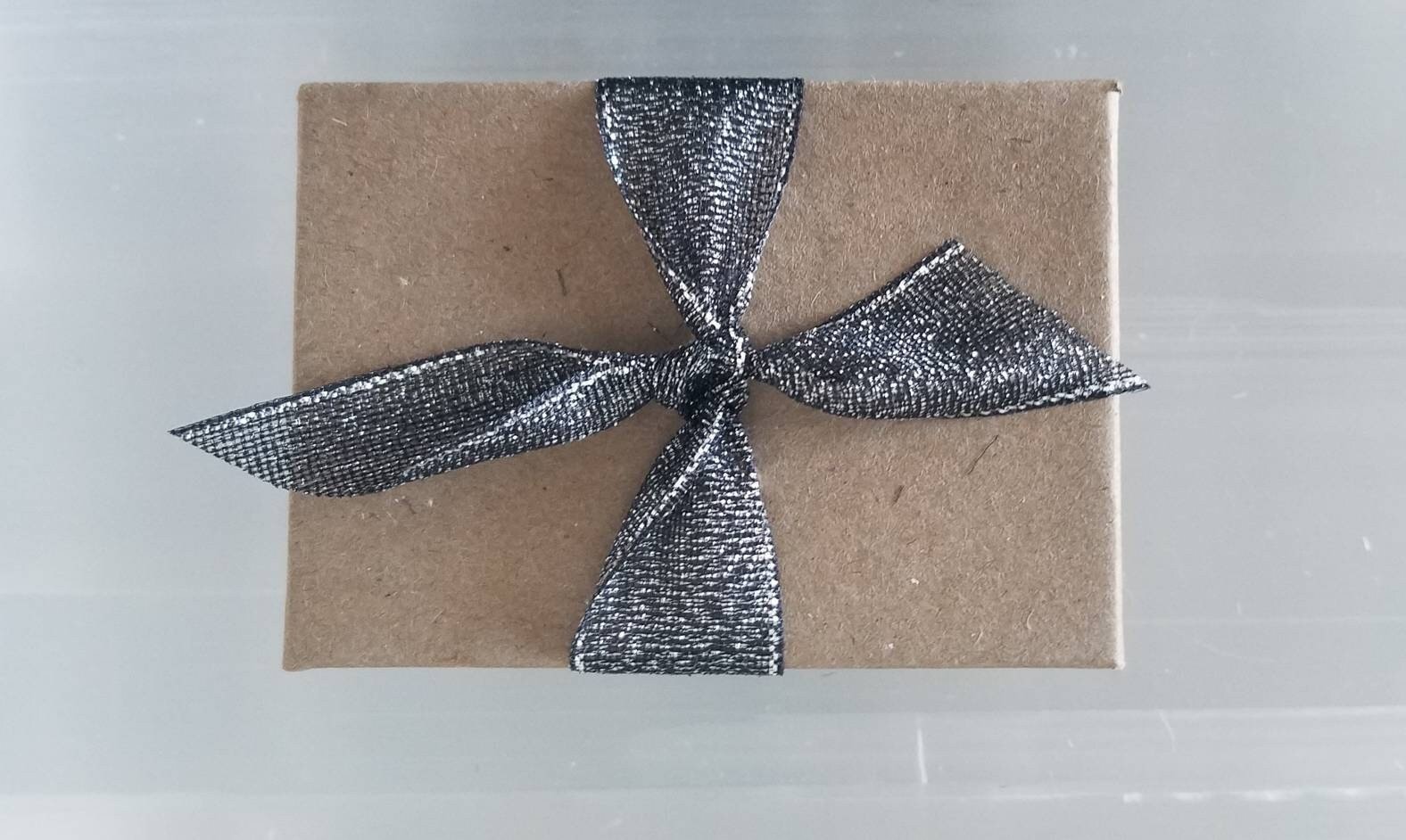 https://i.etsystatic.com/12001760/r/il/08e719/3406980114/il_fullxfull.3406980114_so53.jpg