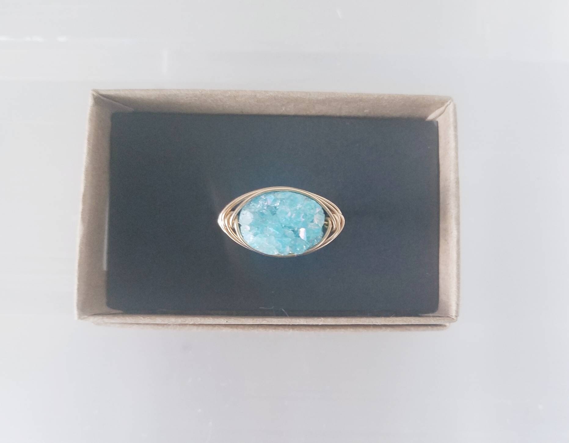 https://i.etsystatic.com/12001760/r/il/77c06c/3435624917/il_fullxfull.3435624917_cf4v.jpg