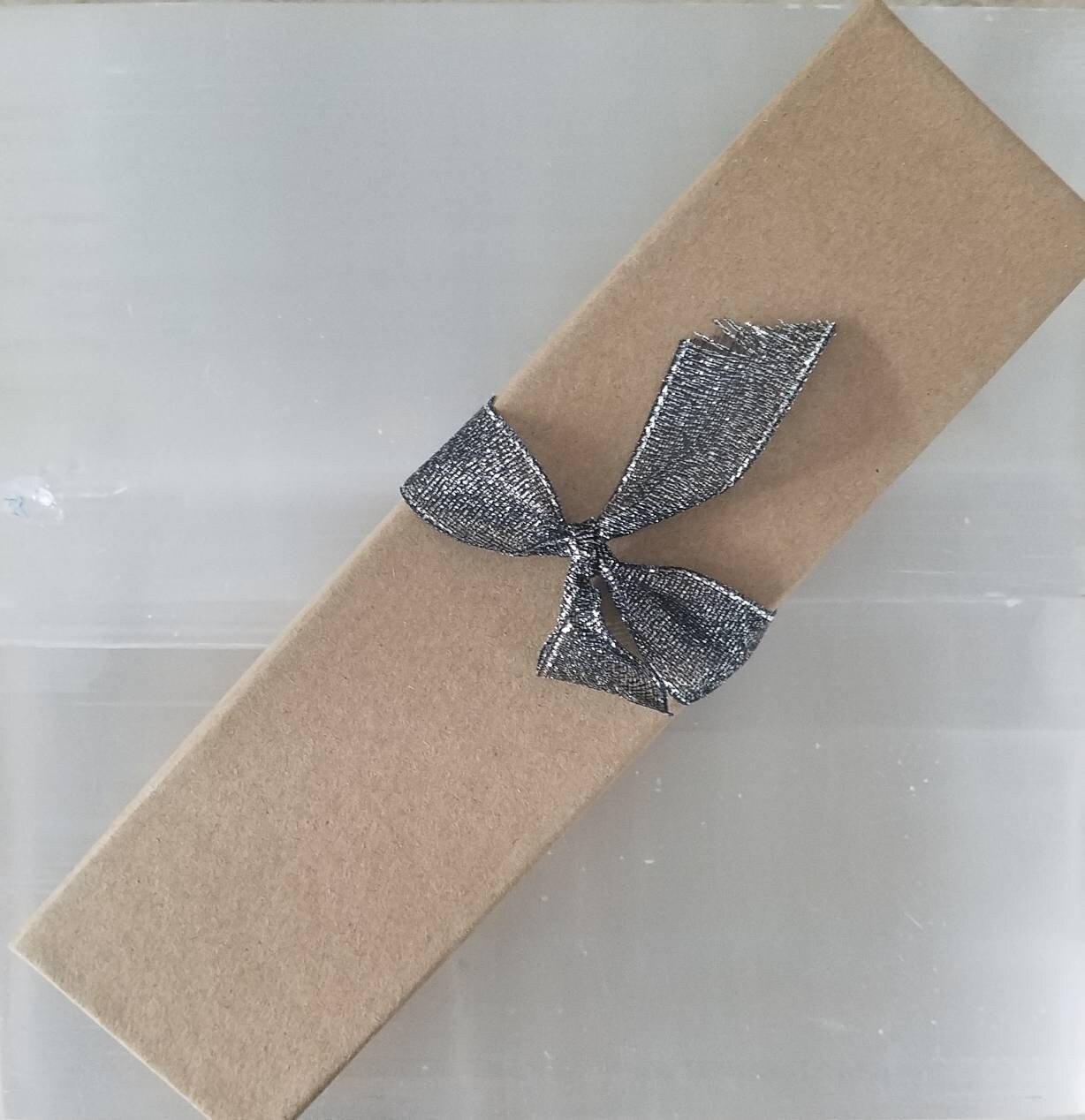 https://i.etsystatic.com/12001760/r/il/82b401/4035850331/il_fullxfull.4035850331_kq9y.jpg