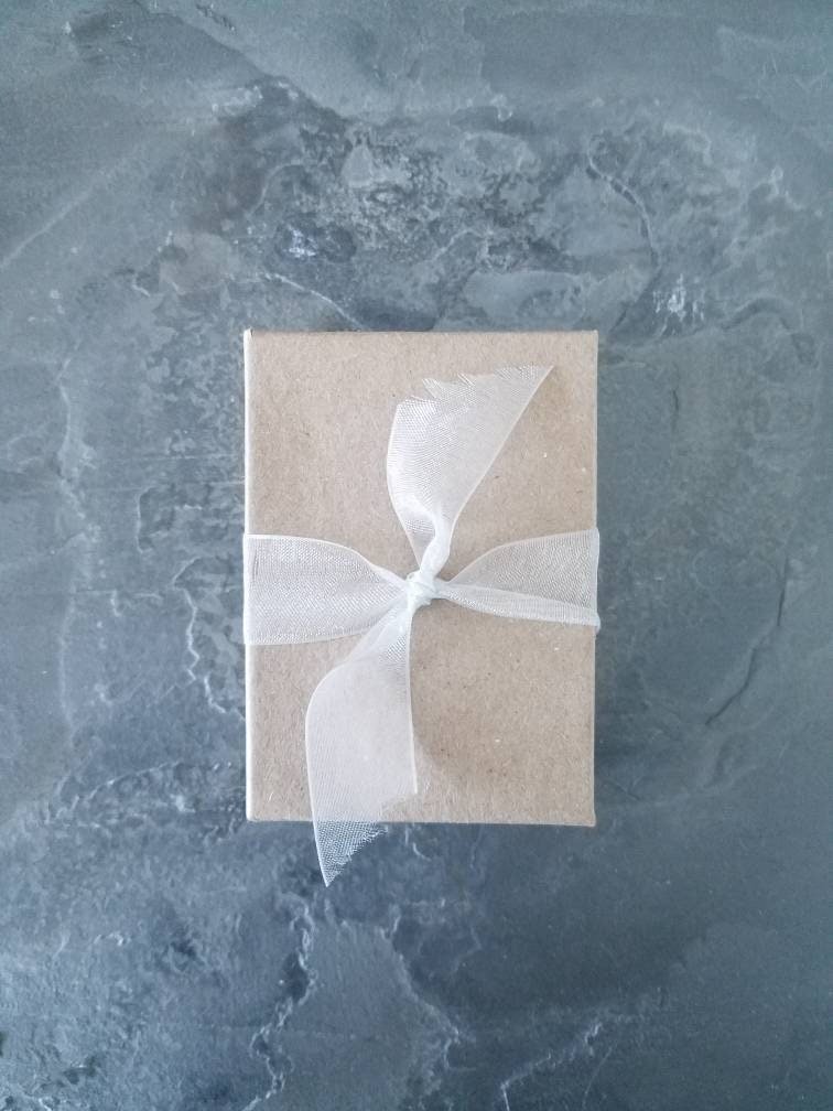 https://i.etsystatic.com/5345136/r/il/a4ad07/3403005004/il_fullxfull.3403005004_eswp.jpg