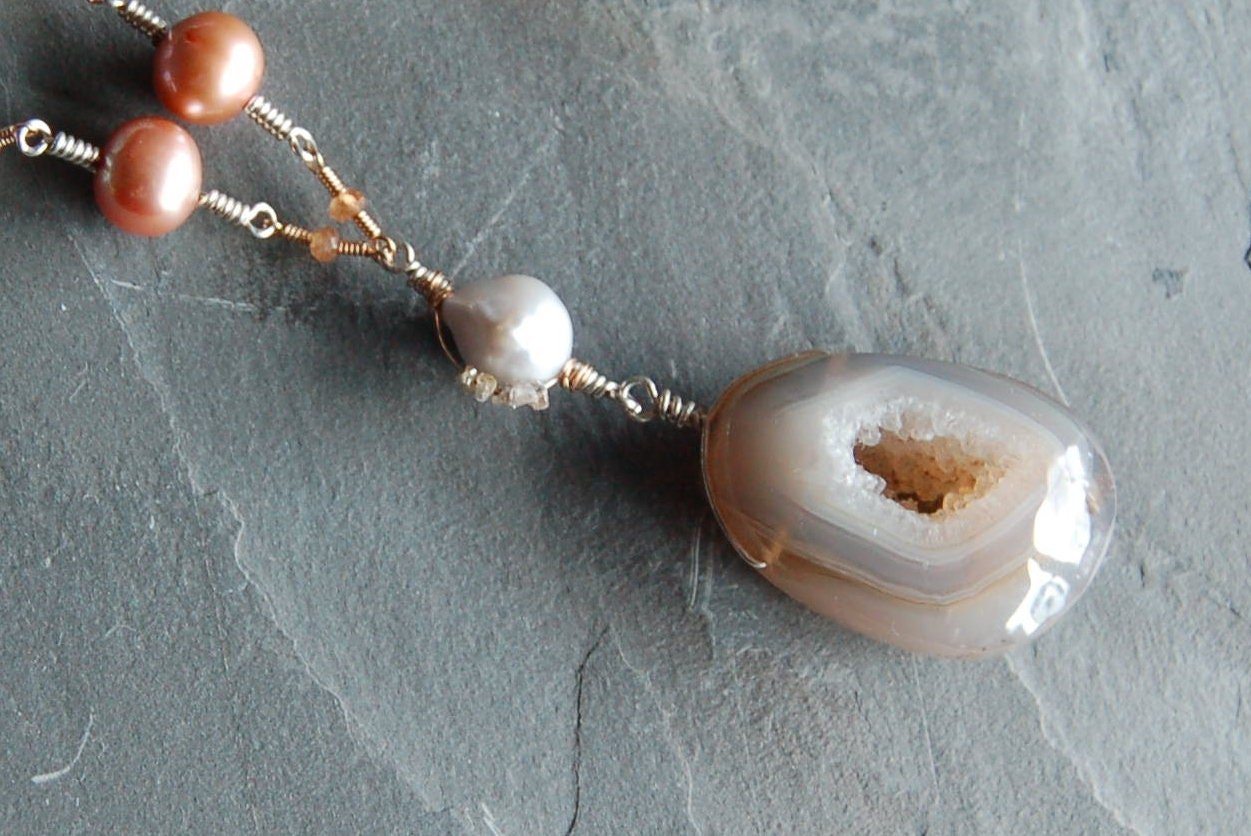 https://i.etsystatic.com/5345136/r/il/1e74fb/1693158317/il_fullxfull.1693158317_peny.jpg