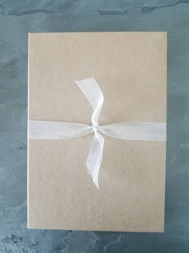 https://i.etsystatic.com/5345136/r/il/ea8b0f/3450639411/il_fullxfull.3450639411_8osk.jpg