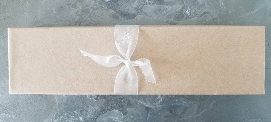 https://i.etsystatic.com/5345136/r/il/1b4daa/3403001222/il_fullxfull.3403001222_pno8.jpg