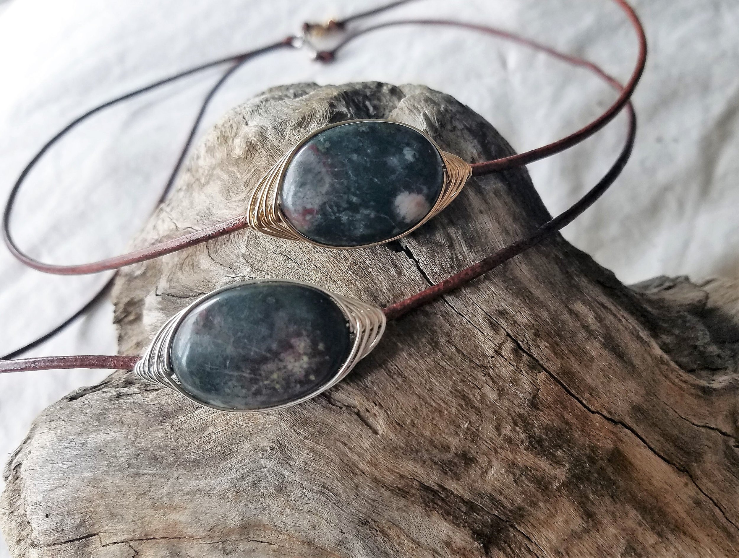 https://i.etsystatic.com/18412911/r/il/489b1a/1697497637/il_fullxfull.1697497637_t8i1.jpg