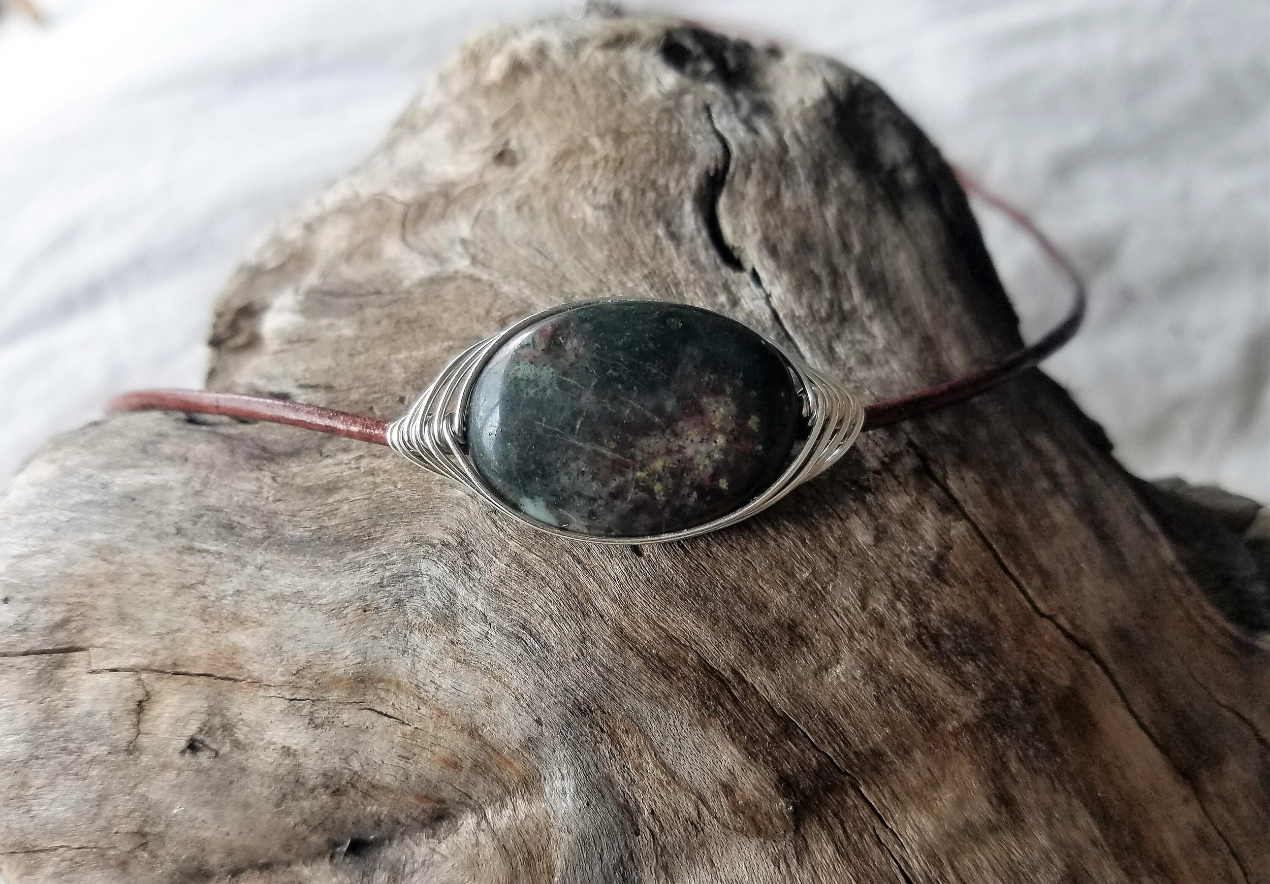 https://i.etsystatic.com/18412911/r/il/594e13/1697497137/il_fullxfull.1697497137_oew5.jpg